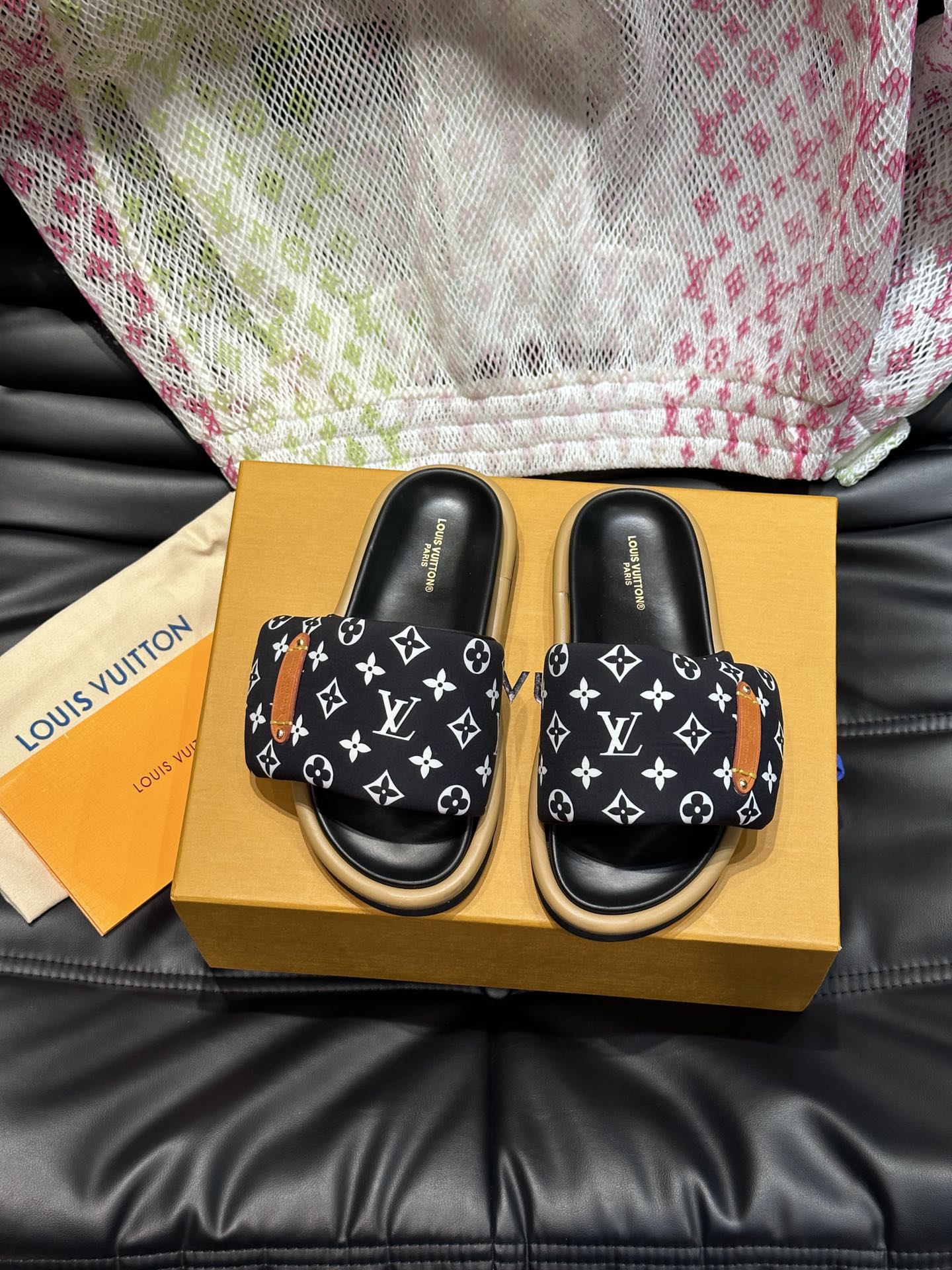 Louis Vuitton Shoes Sandals Slippers Unisex Men Fabric Mini