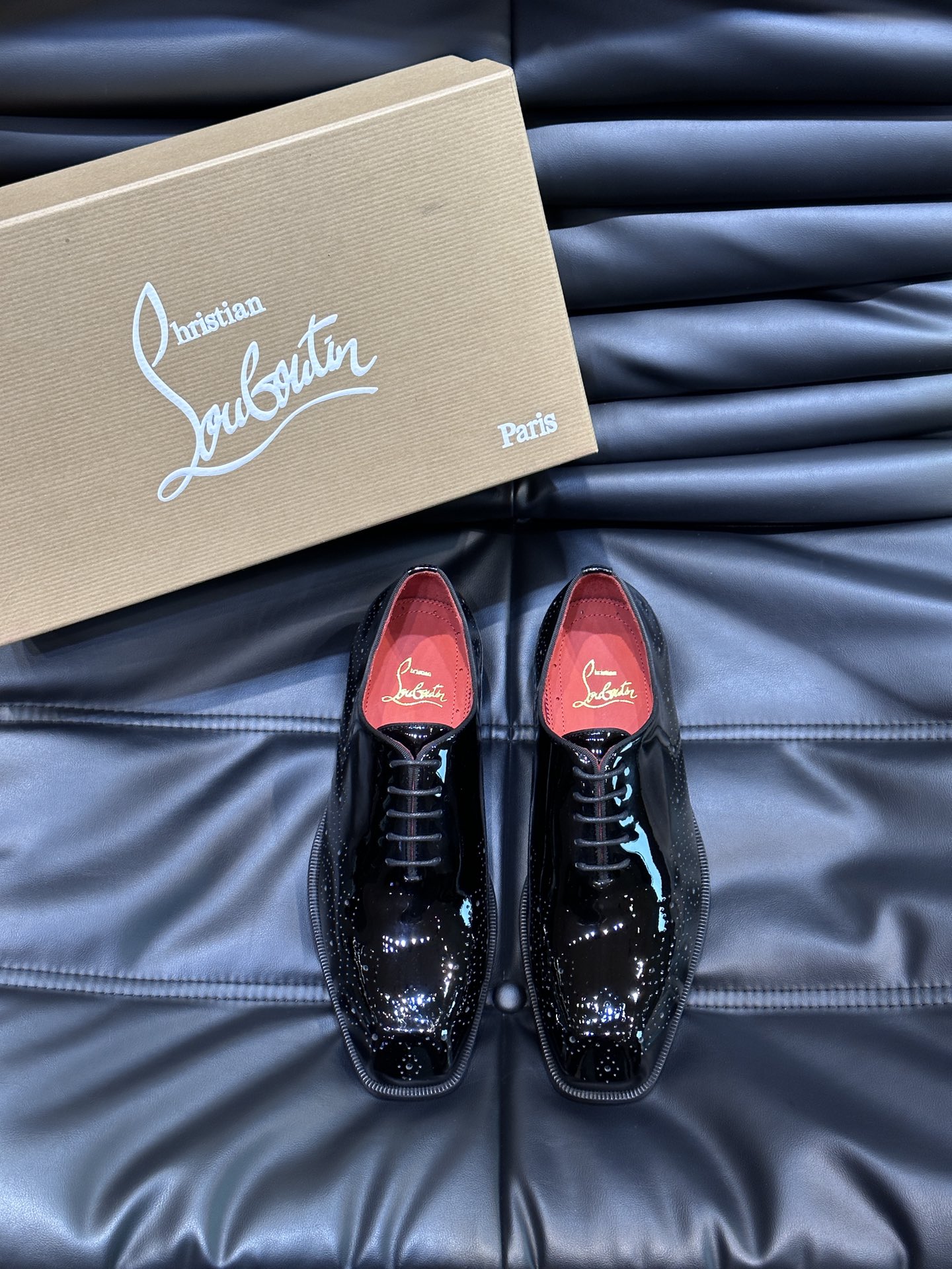 Christia*.Loubouti*高端男士商务正装皮鞋原版真牛皮大红底意大利进口牛皮大底头层牛皮水染