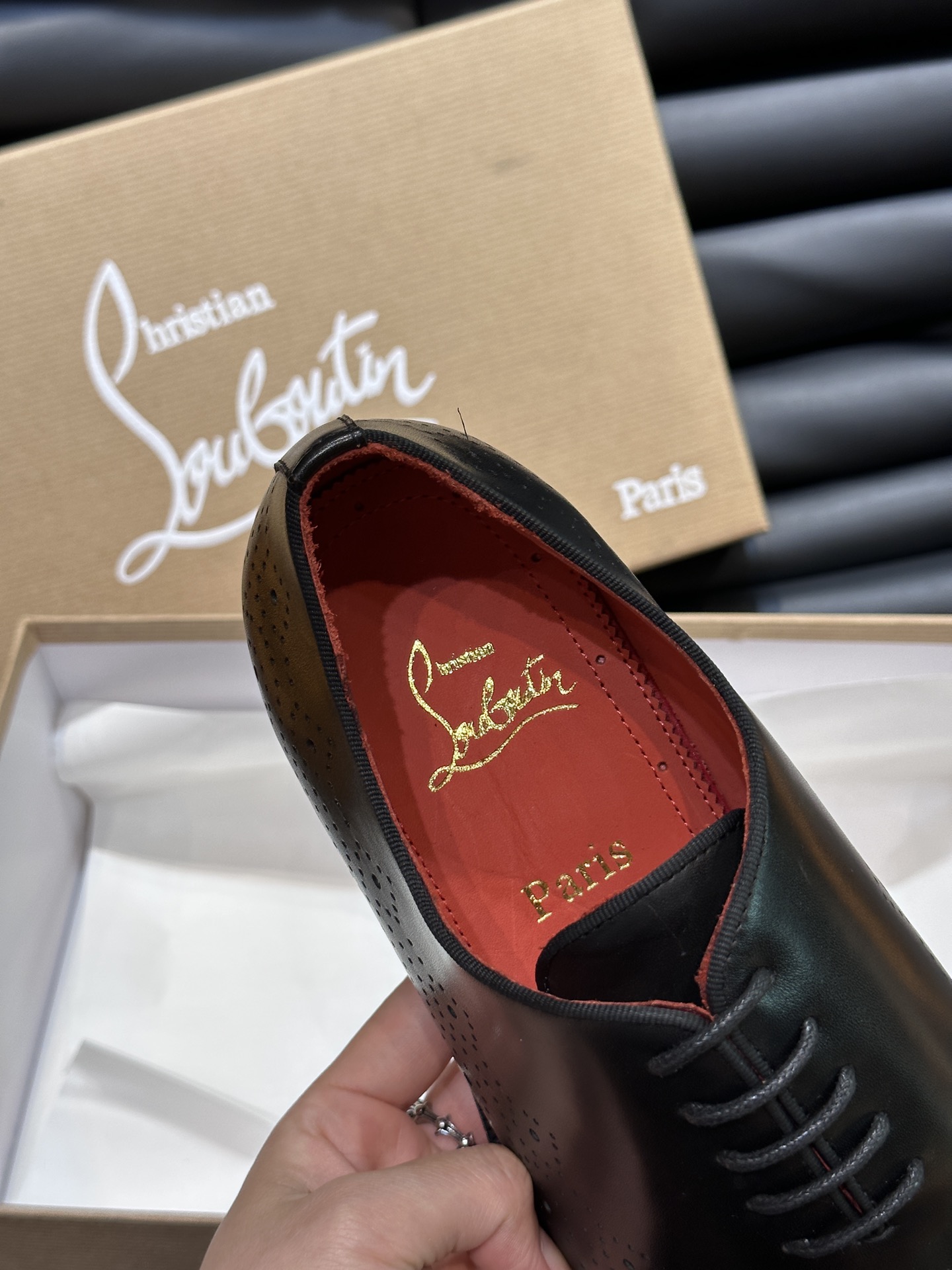 Christia*.Loubouti*高端男士商务正装皮鞋原版真牛皮大红底意大利进口牛皮大底头层牛皮水染