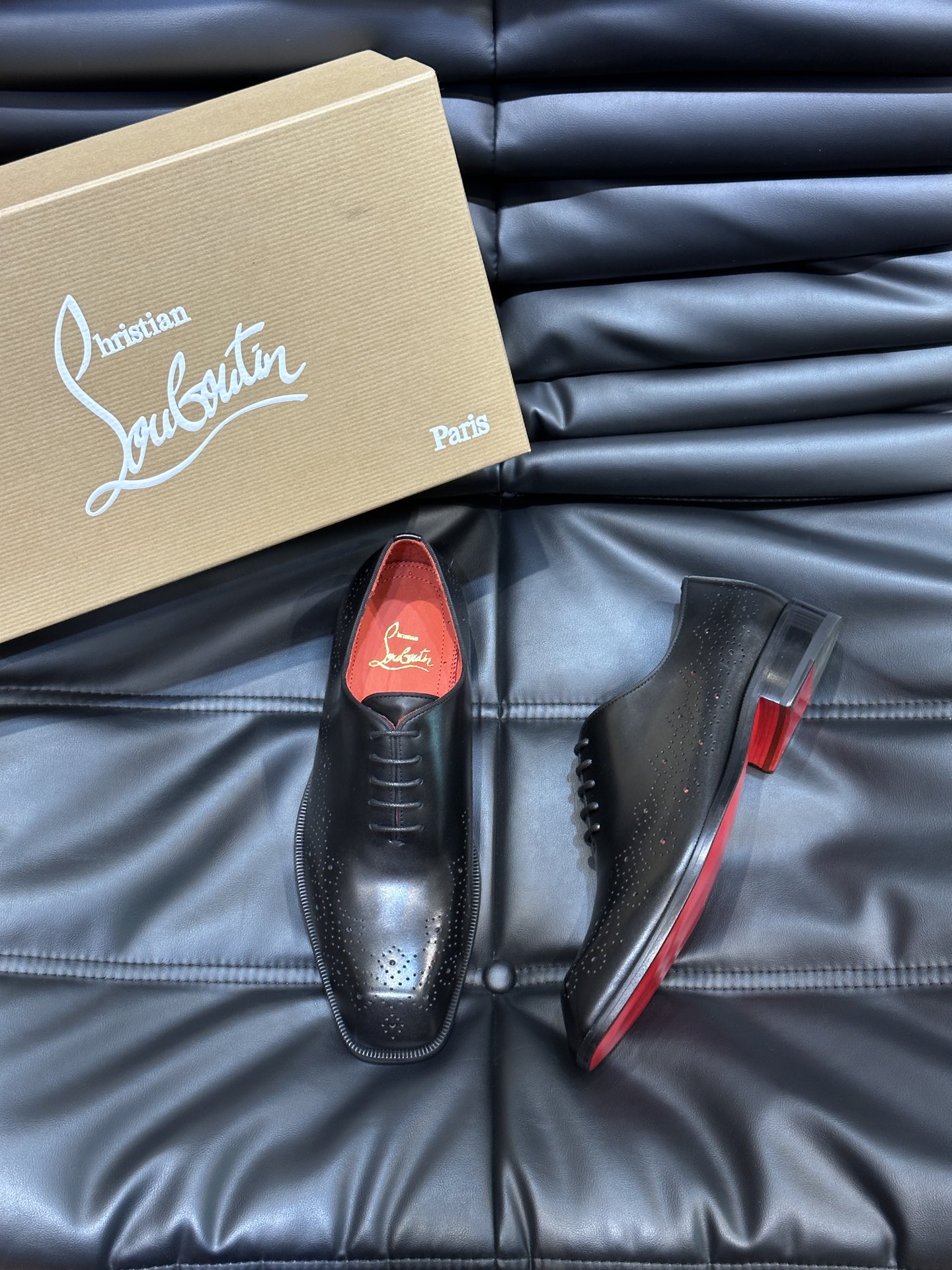 Christia*.Loubouti*高端男士商务正装皮鞋原版真牛皮大红底意大利进口牛皮大底头层牛皮水染