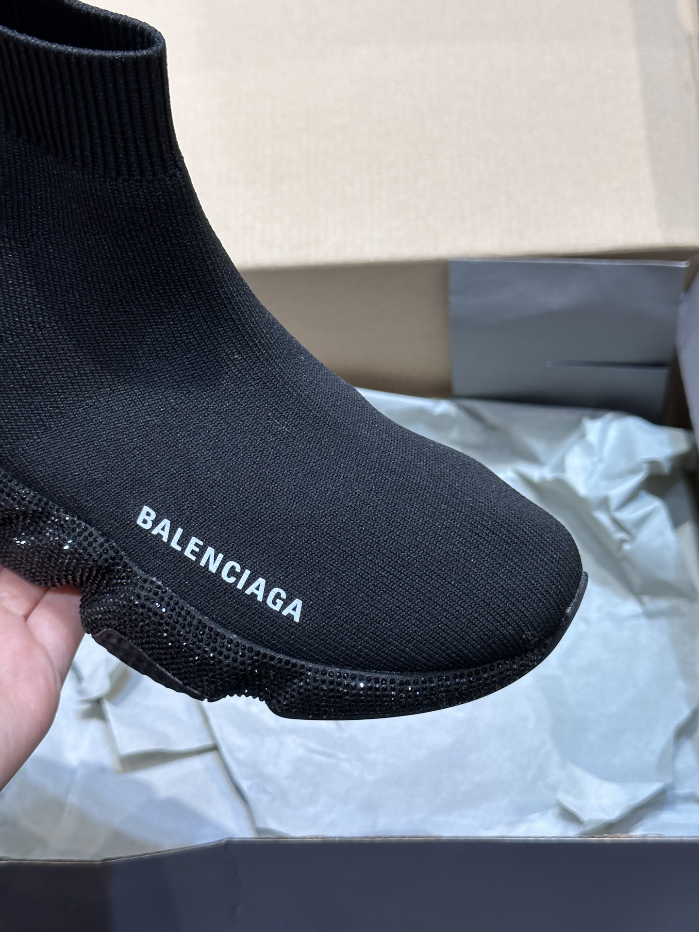 Balenciaga情侣款巴黎世家最新顶级版本烫钻大底袜子鞋全系列鞋面原版显瘦弹力袜手工滴胶工艺Logo