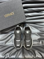 How to Find Designer Replica
 Versace Shoes Sneakers Embroidery Men Canvas Cowhide Fabric Medusa Low Tops