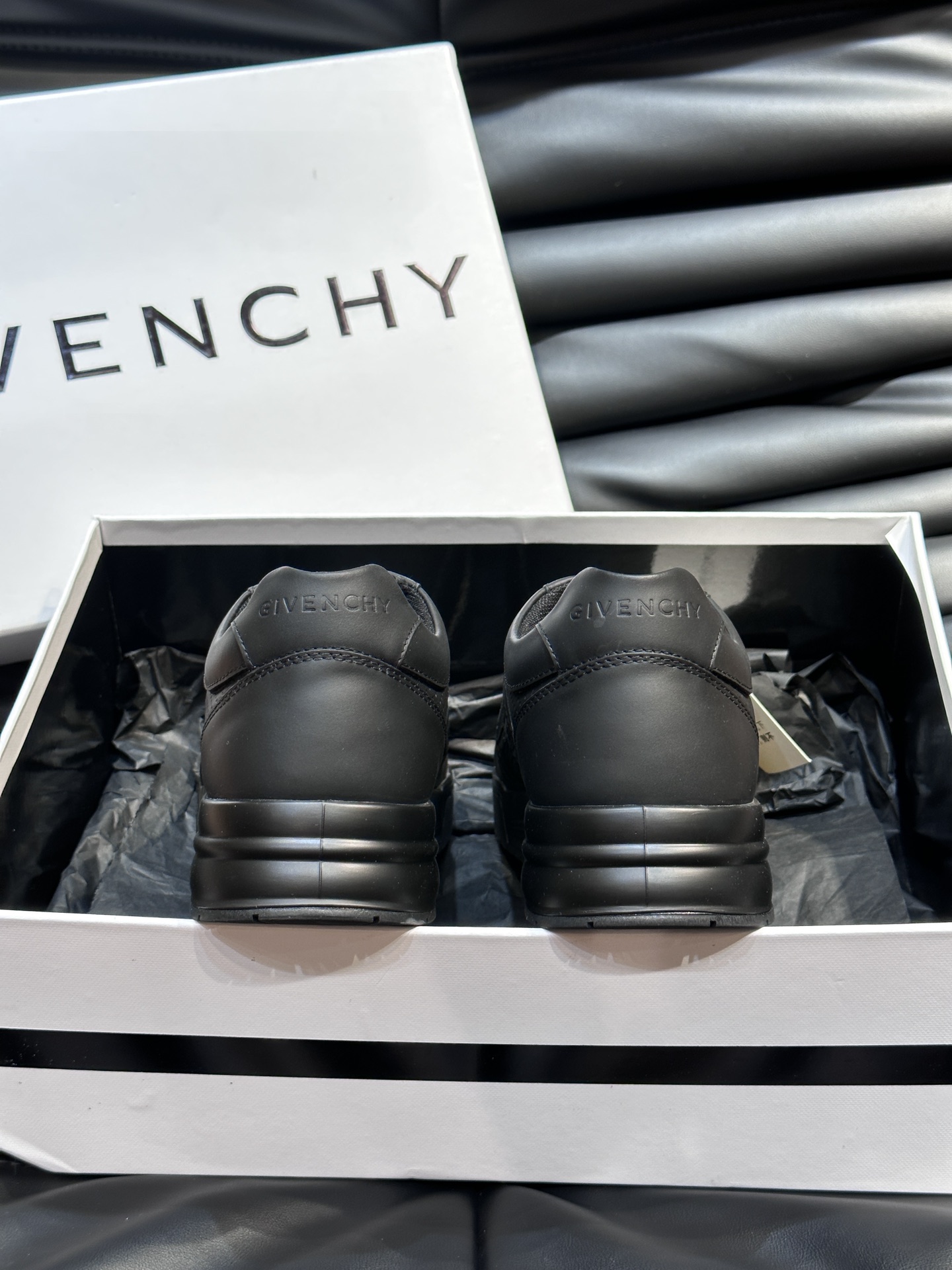 Givenchy Men's Black Leather Low-Top Runner Sneakers - Size 39-44 9 i1714974810 4227 8