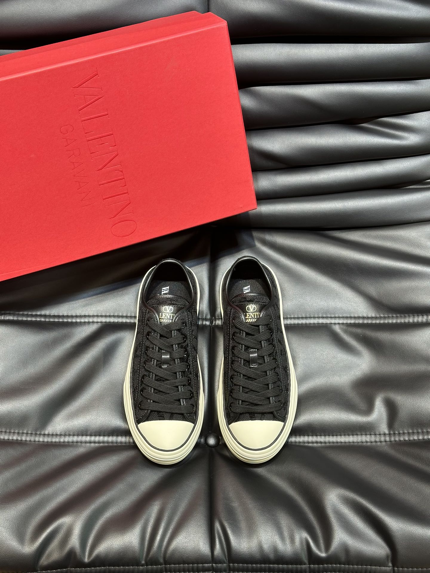 Valentino Haute Couture Classic Luxury Leather Shoe Loafer Shoes Ref