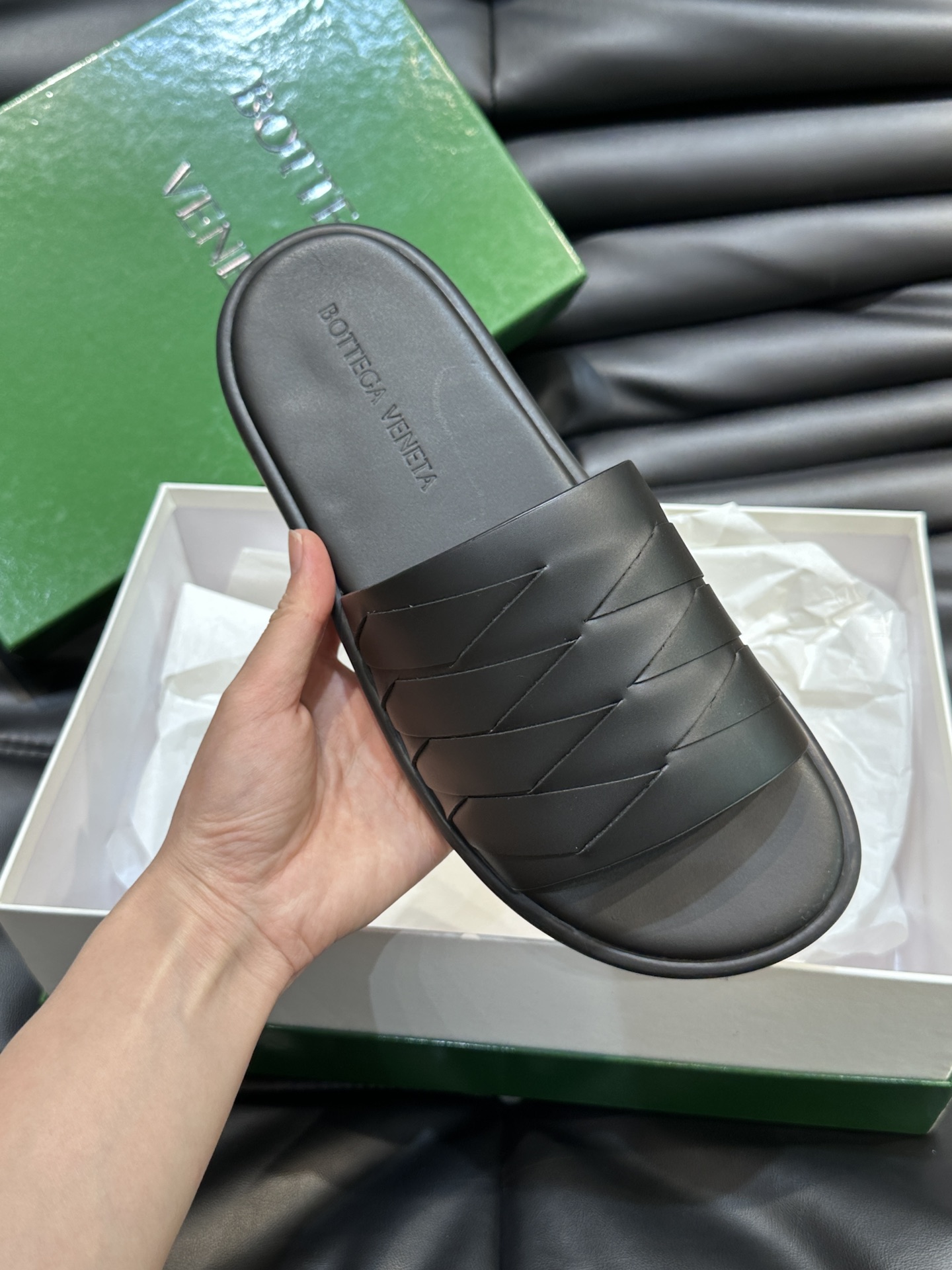 Bottega Veneta Men's Leather Woven Slide Sandals, Luxury Summer Footwear 8 i1715753479 135 2