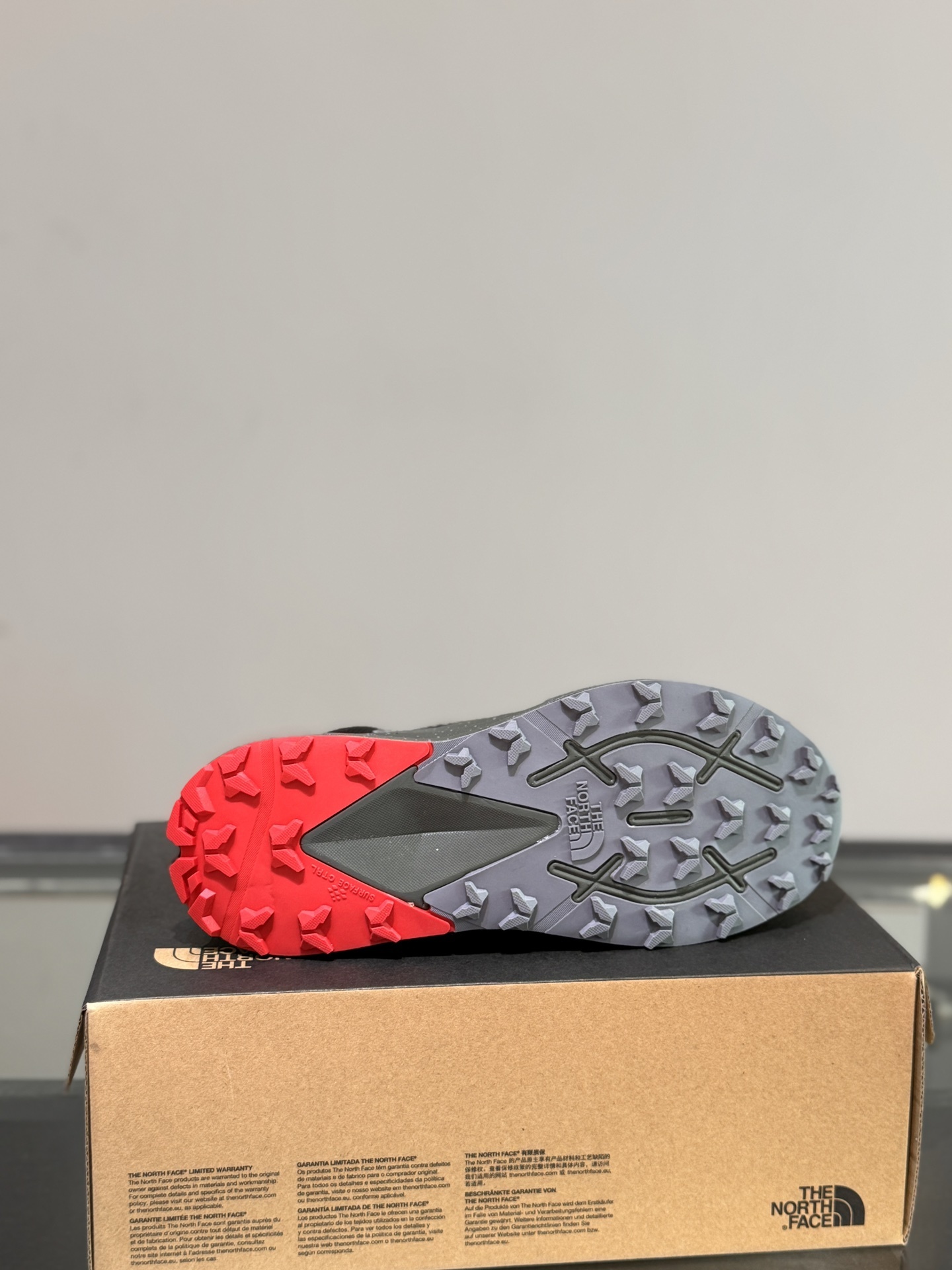 莞厂北面TheNorthFaceVECTIV越野跑鞋徒步3D网布鞋面透气性与耐久性兼具穿着轻便舒适不闷脚