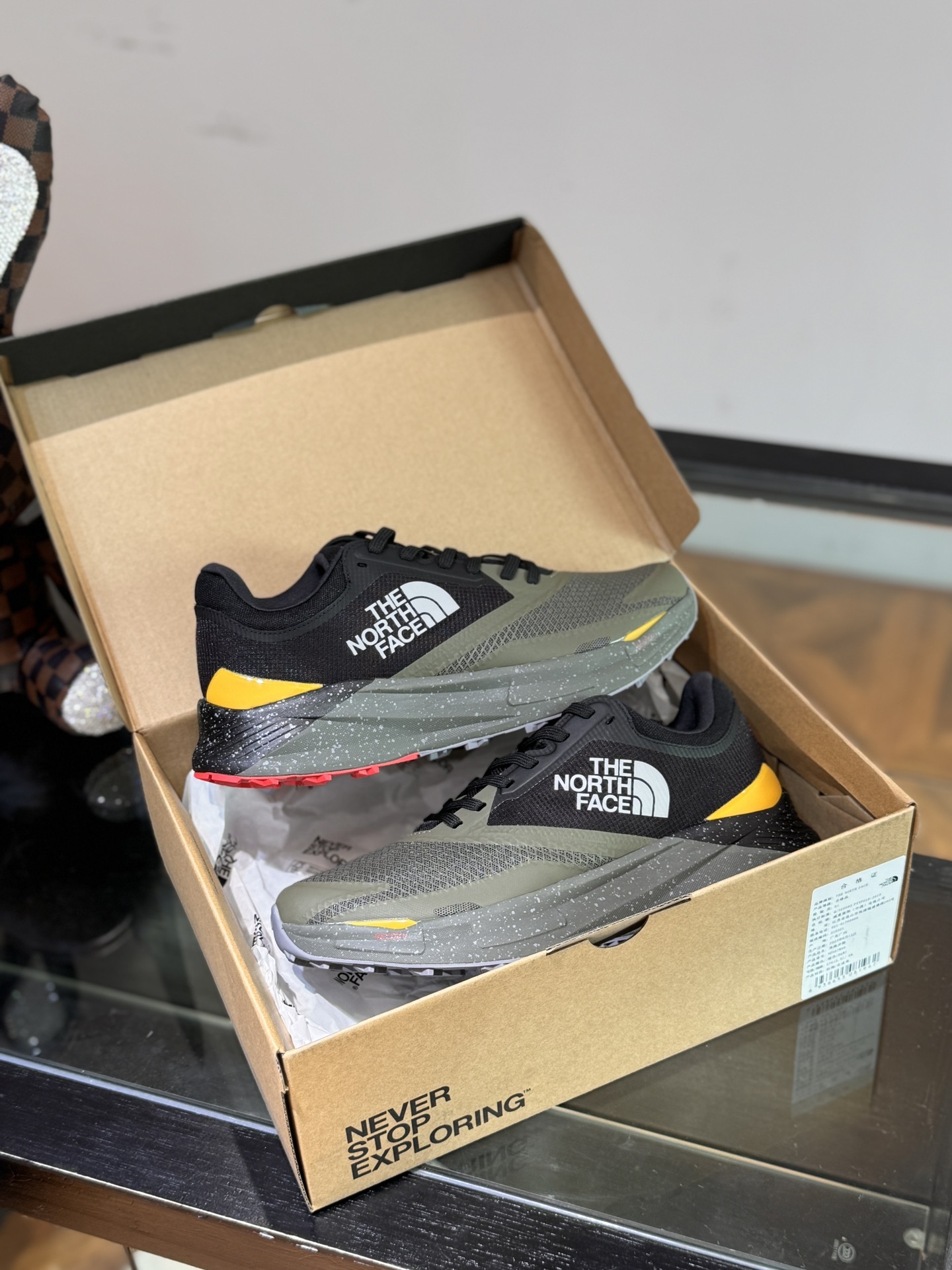 莞厂北面TheNorthFaceVECTIV越野跑鞋徒步3D网布鞋面透气性与耐久性兼具穿着轻便舒适不闷脚