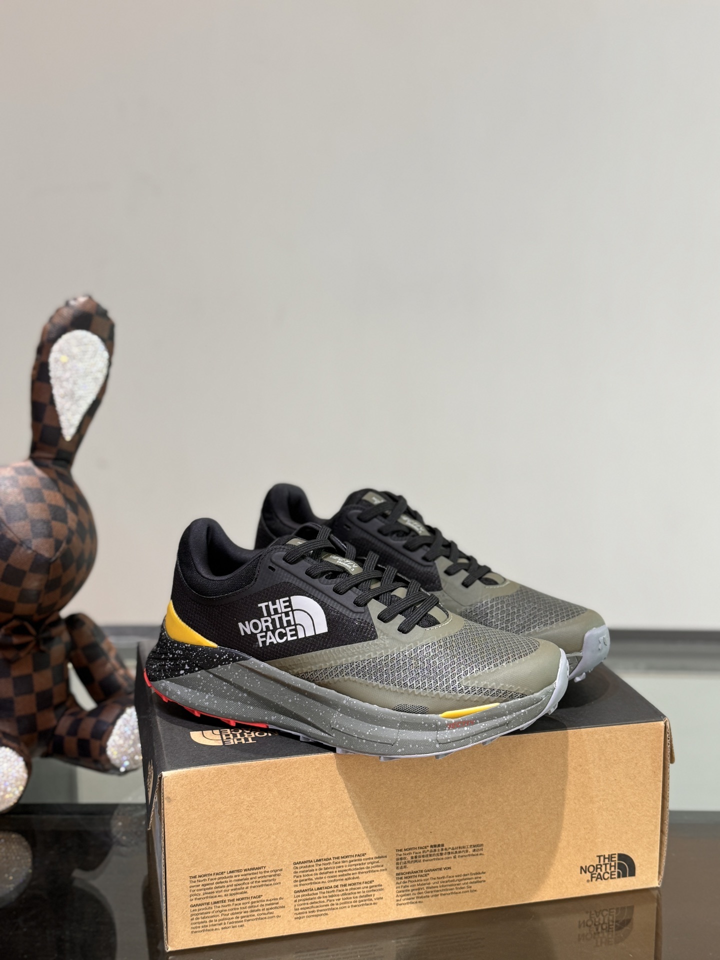 莞厂北面TheNorthFaceVECTIV越野跑鞋徒步3D网布鞋面透气性与耐久性兼具穿着轻便舒适不闷脚
