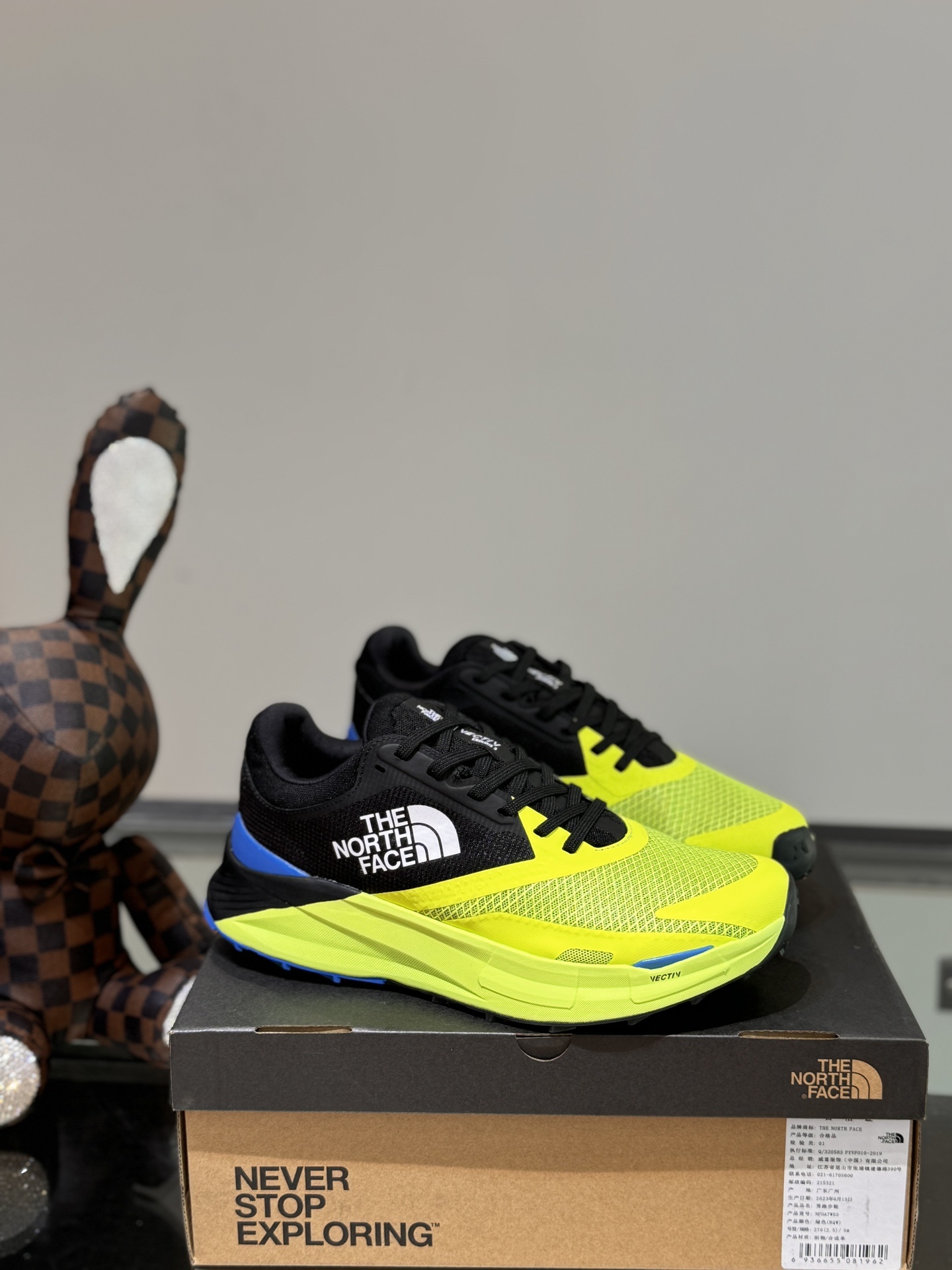 莞厂北面TheNorthFaceVECTIV越野跑鞋徒步3D网布鞋面透气性与耐久性兼具穿着轻便舒适不闷脚