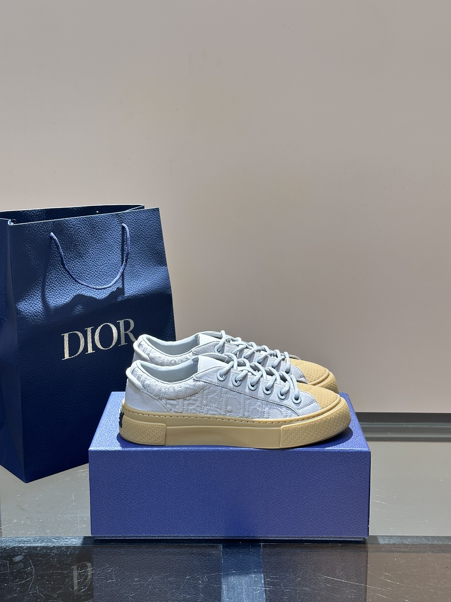 Dior Fashion
 Shoes Sneakers Yellow Printing Cowhide Rubber Oblique Casual