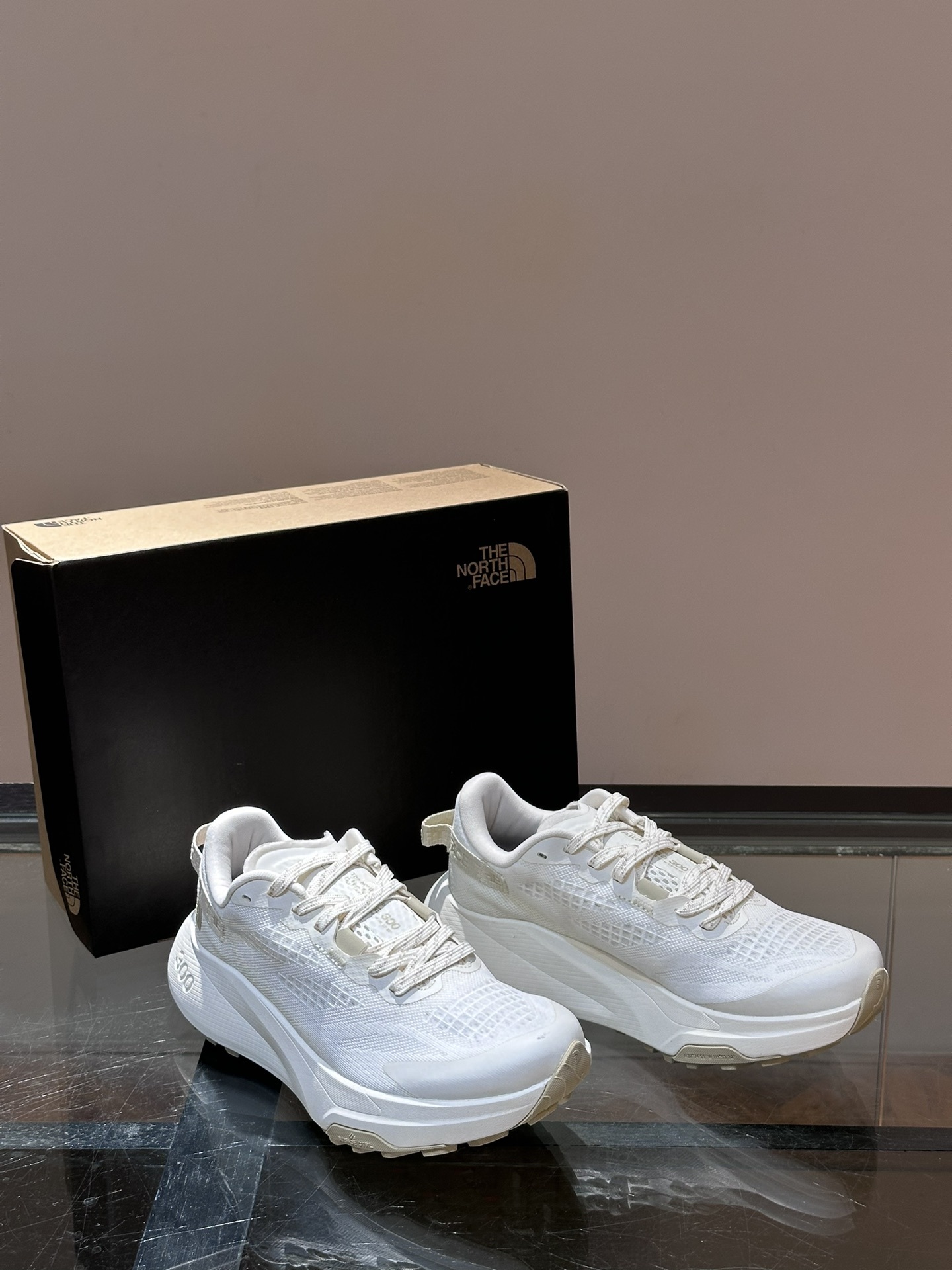 莞厂北面TheNorthFaceVECTIV越野跑鞋徒步3D网布鞋面透气性与耐久性兼具穿着轻便舒适不闷脚