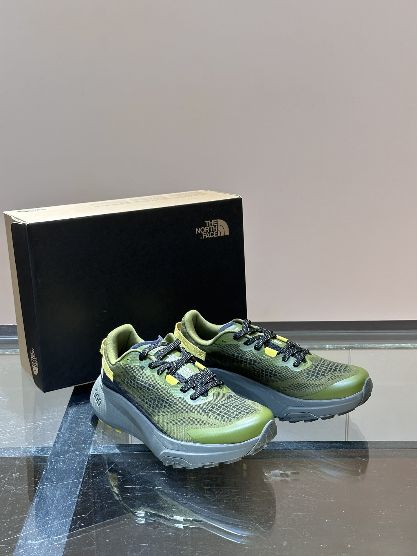 莞厂北面TheNorthFaceVECTIV越野跑鞋徒步3D网布鞋面透气性与耐久性兼具穿着轻便舒适不闷脚