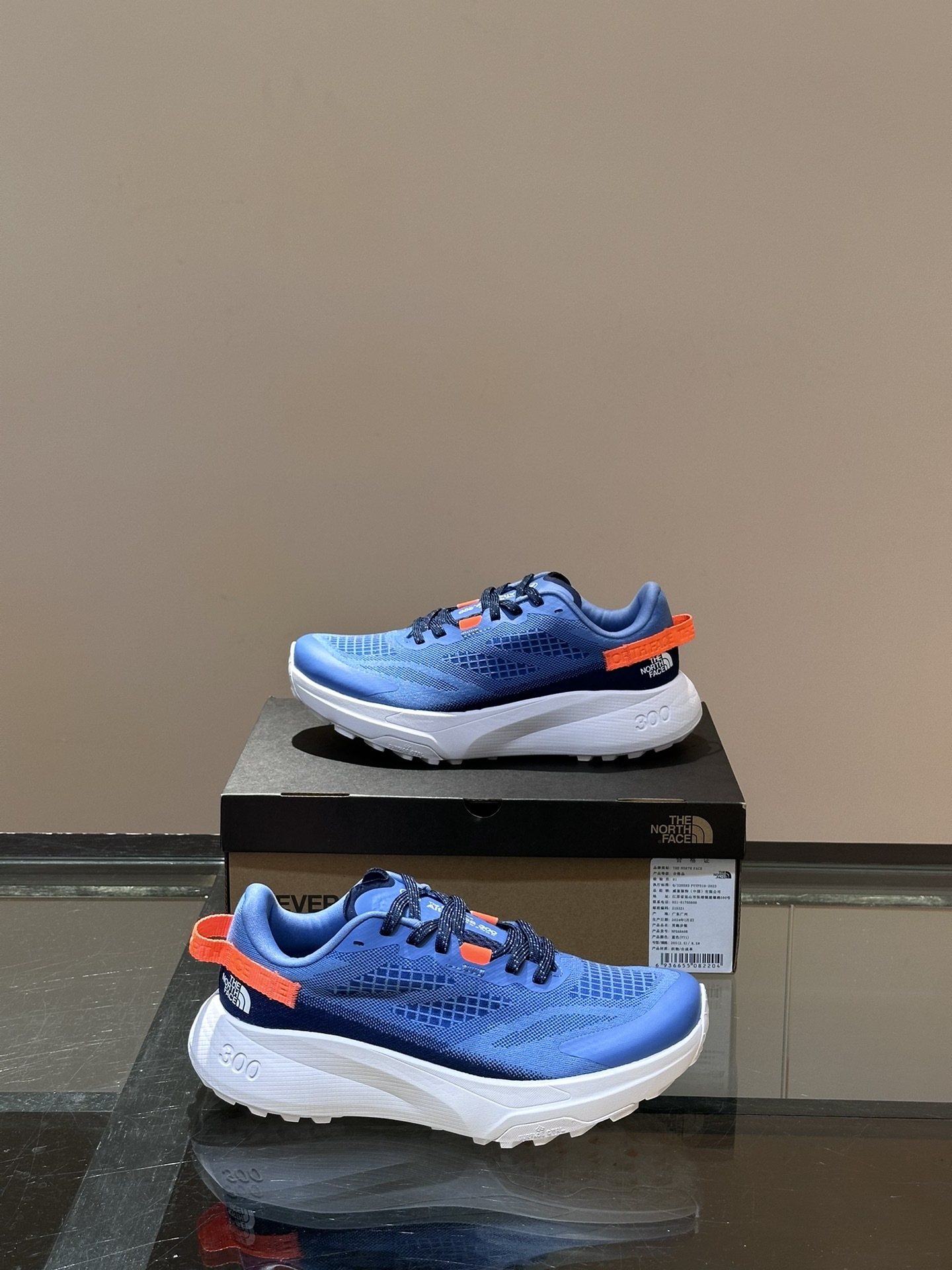 莞厂北面TheNorthFaceVECTIV越野跑鞋徒步3D网布鞋面透气性与耐久性兼具穿着轻便舒适不闷脚
