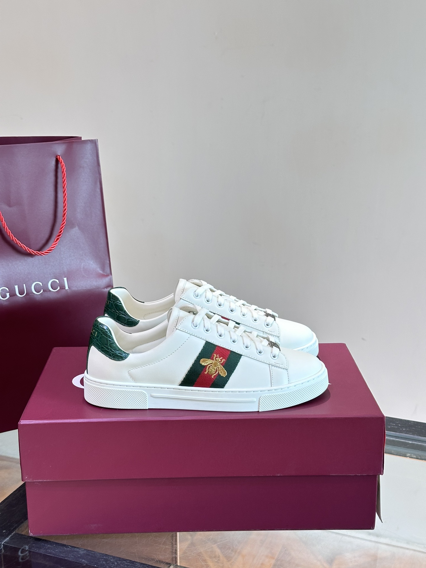 Gucci Schoenen Skateboardschoenen Sportschoenen Wit Unisex Rubber Laag boven