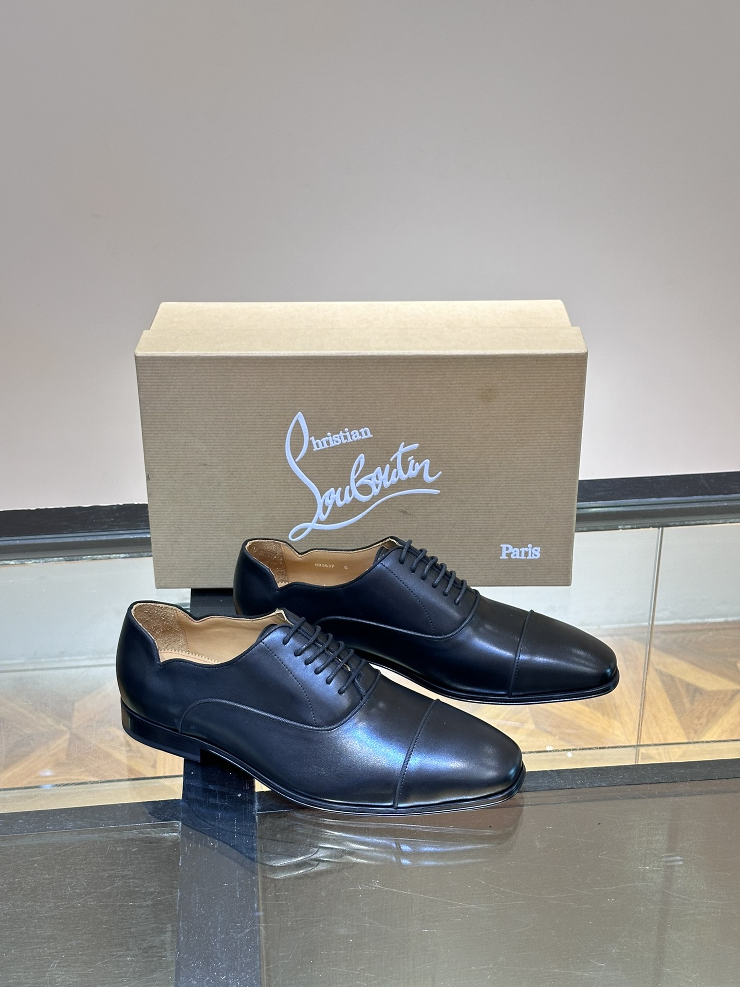 Christia*.Loubouti*高端男士商务正装皮鞋原版真牛皮大红底意大利进口牛皮大底头层牛皮水染