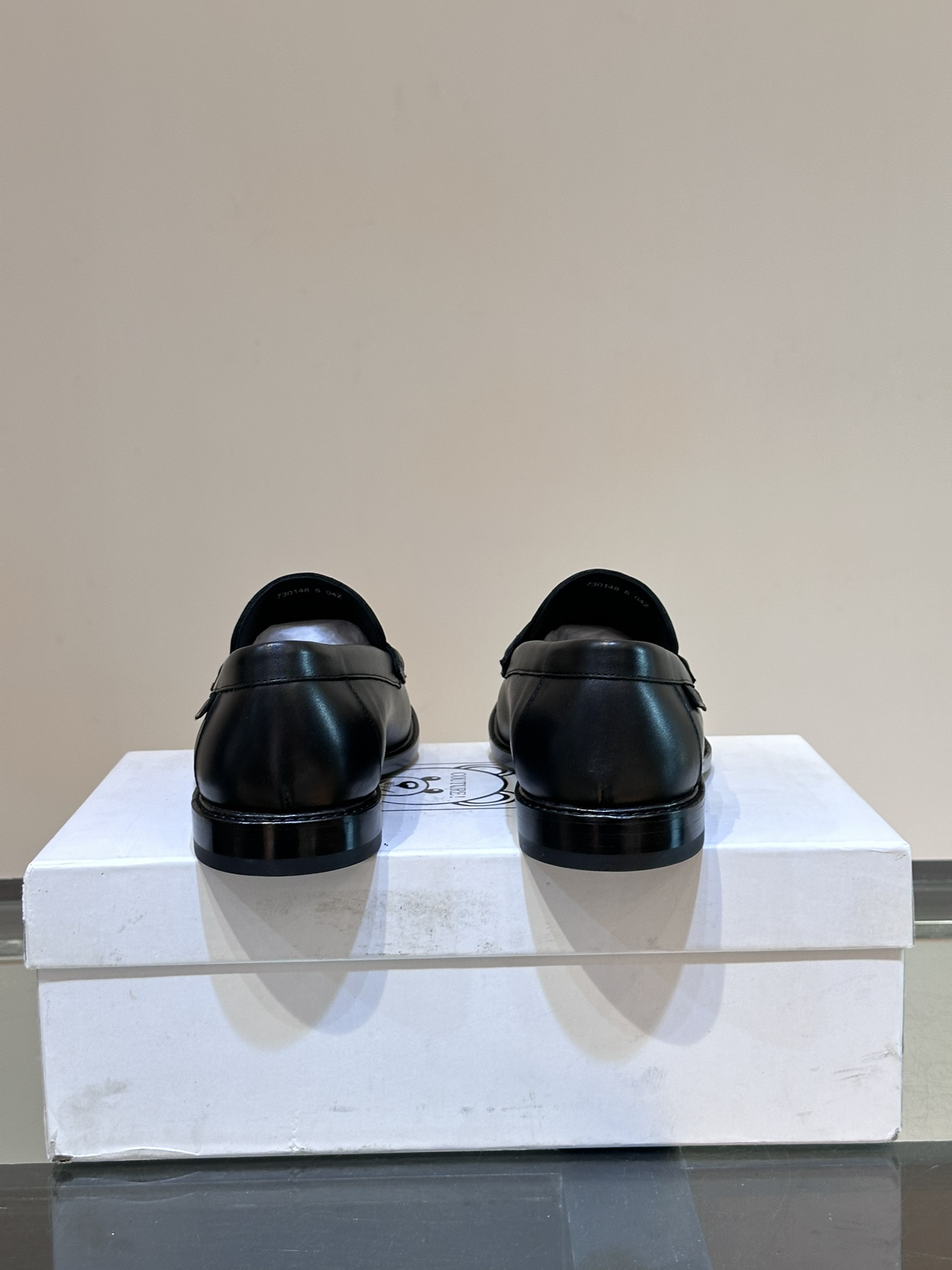 Moschino高端男士正装鞋休闲皮鞋绅士臻享型男必备头层牛皮鞋面皮质质感一览无余小牛皮透气内里真皮大底