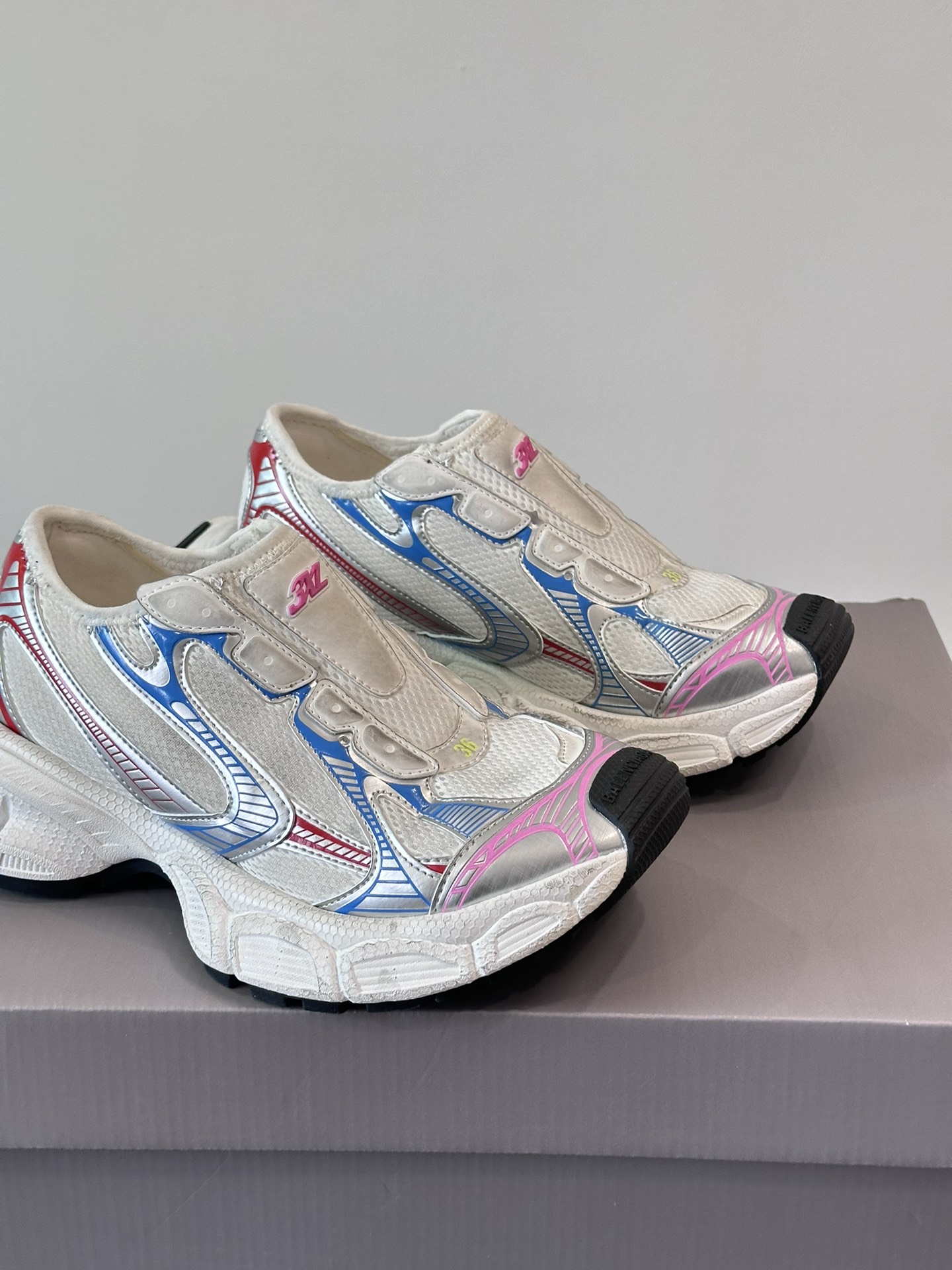 Balenciaga 巴黎世家最新爆款3XL Sneaker系列 情侣款 休闲 老爹鞋 运动鞋  整体鞋