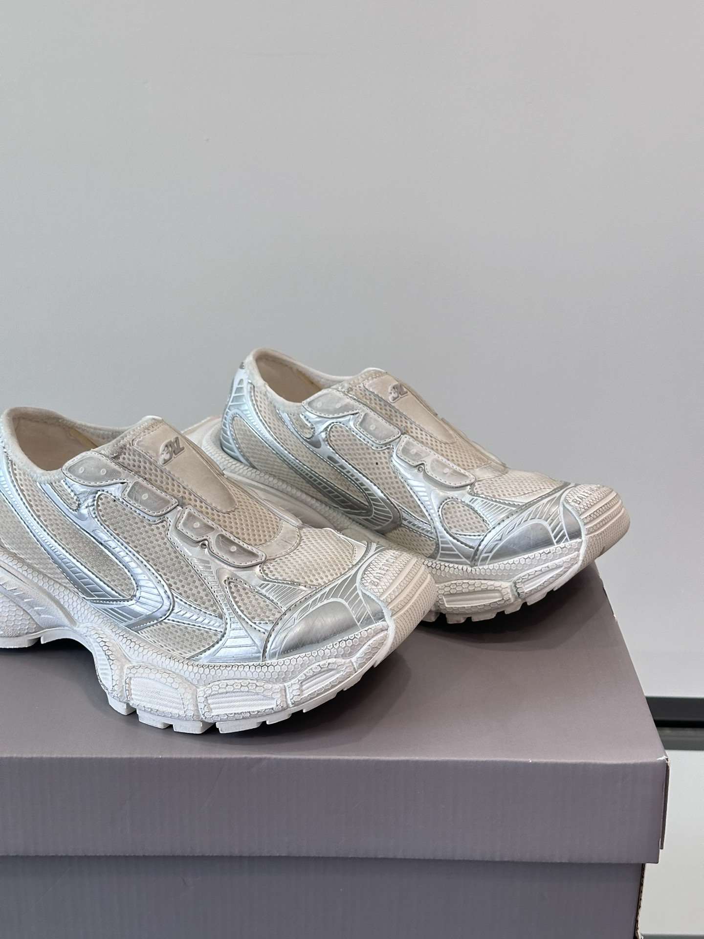 Balenciaga 巴黎世家最新爆款3XL Sneaker系列 情侣款 休闲 老爹鞋 运动鞋  整体鞋