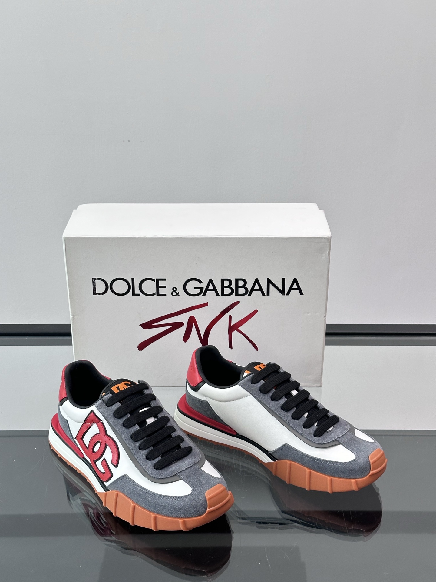 Dolce & Gabbana Men's Color Block Fashion Sneakers 6 i1758784318723 6100 0 4