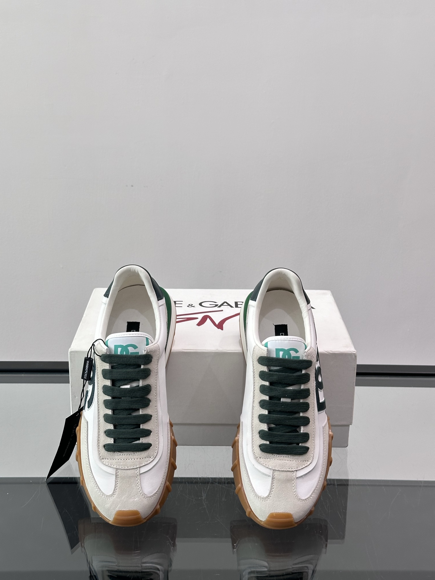 DG High-End Casual Sneakers - Stylish Color Block Design, Modern Elegance 7 i1758784352392 1037 0 5