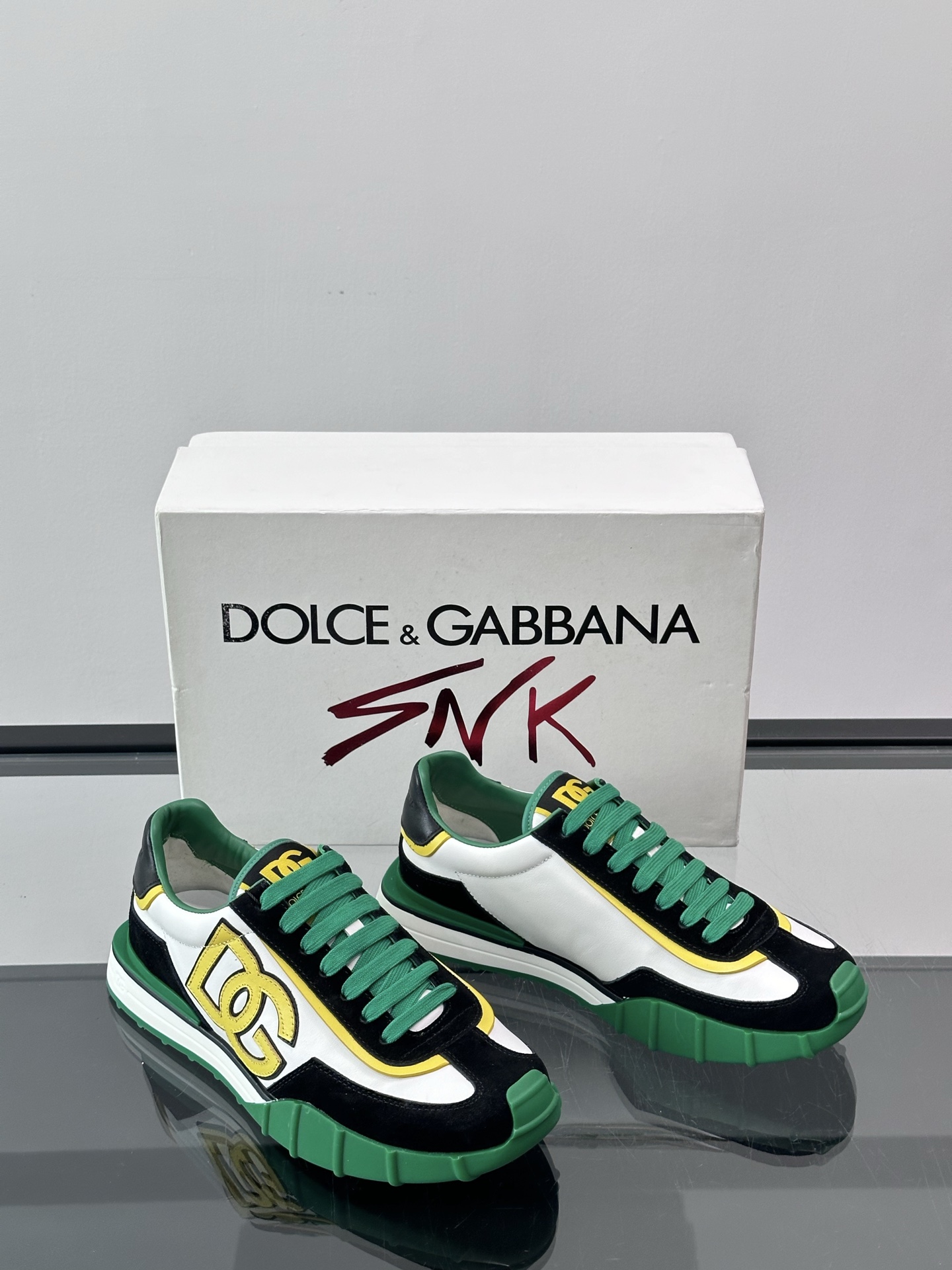 Dolce & Gabbana Men's Multicolor Leather Sneakers - Stylish & Comfortable 6 i1758784368479 2206 0 4