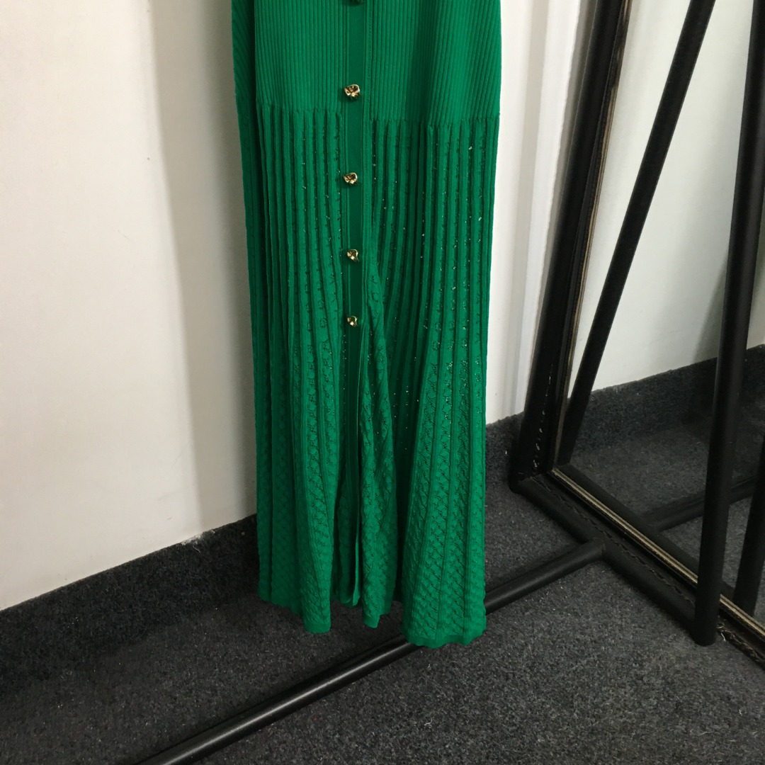 Elegant Green Floral Button Knit Dress - French Style, Size M 4 o 1iqplbfmi11tq5pg5001k9u17co1b