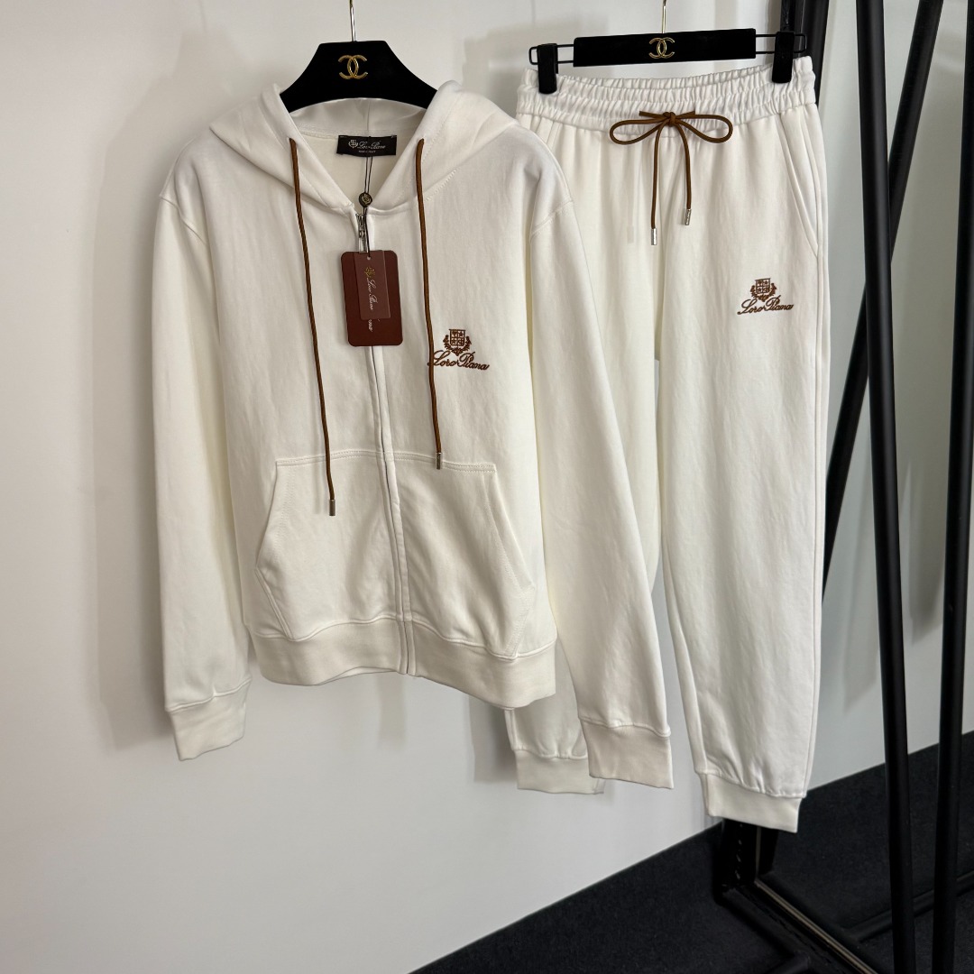 NO:873334,Model No. 20254609 Loro Piana*LP new sports suit, long-sleeved hooded zipper jacket with logo embroidery on the chest + elastic waist casual leggings trousers, white, navy blue, black, khaki, S-XL, [M size; shoulder width 45, bust 108, sleeve length 63, length 63; waist 66 elastic, length 100], women's clothing, loro piana, loro piana, jackets &  coats, hats,19860909款号20254609 Loro Piana*LP新款运动套装,胸前logo刺绣长袖连帽拉链外套+松紧腰休闲束脚长裤,白色,藏蓝色,黑色,卡其色,S-XL,【M码；肩宽45,胸围108,袖长63,衣长63；腰围66弹力,长100】,女装,loro piana,loro piana,jackets & coats,hats,,Women's clothing