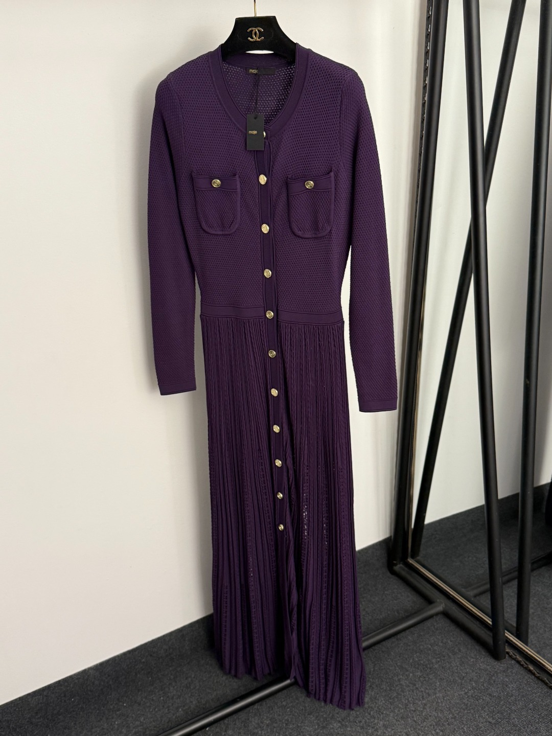 Maje Knit Long Sleeve Midi Dress - Elegant Button-Down Style 5 o 1j6n7gft515mr4pdajj16tr11jd