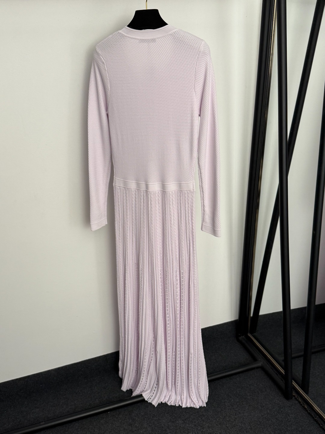 Maje Knit Long Sleeve Midi Dress - Elegant Button-Down Style 8 o 1j6n7gqs618fve9i62b7ln17dbg