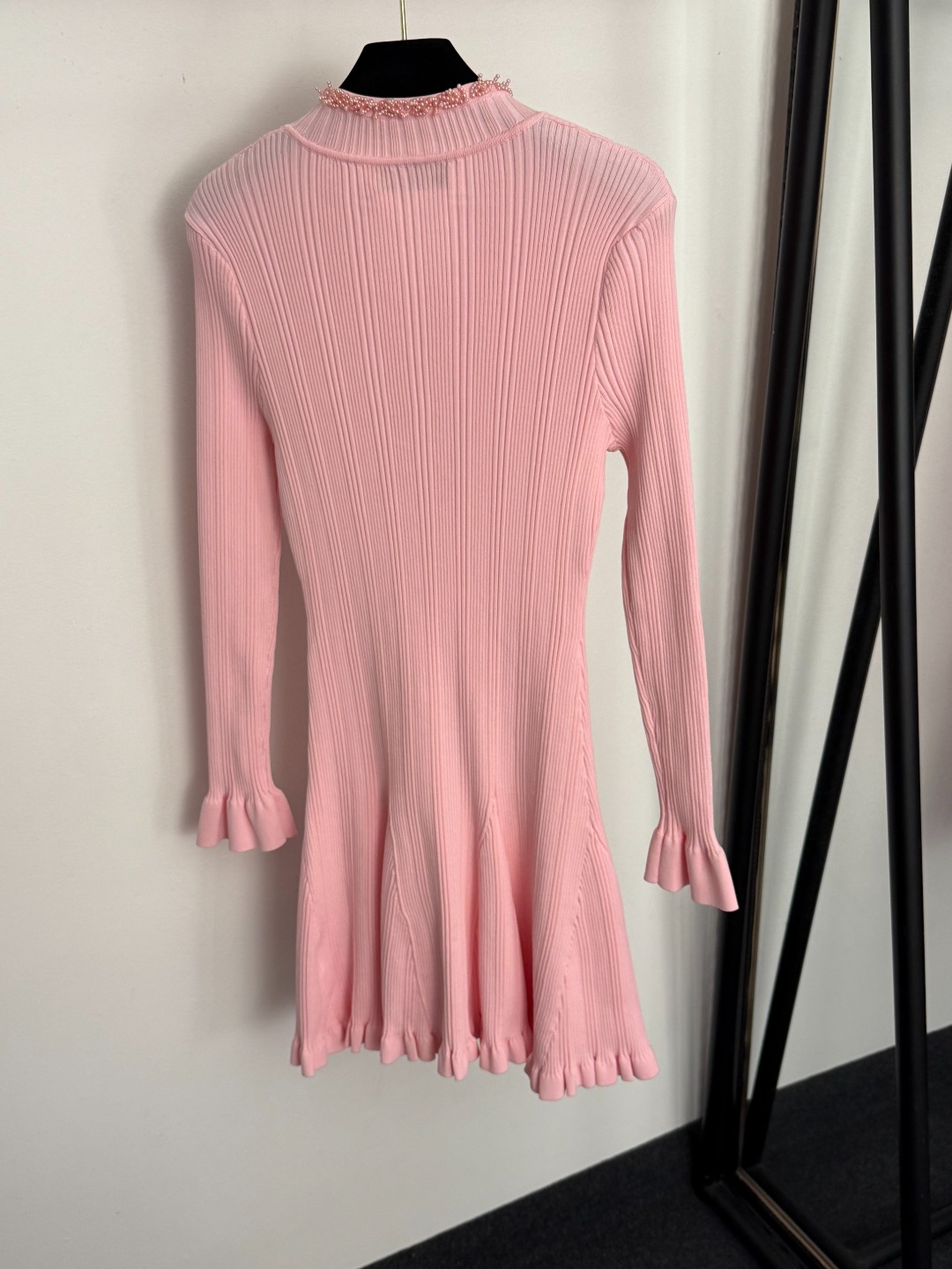 Self Portrait V-Neck Tassel Beaded Knit Flared Long Sleeve Dress 3 o 1j6n89ogi1m8ep1j1p47i6h1m021l