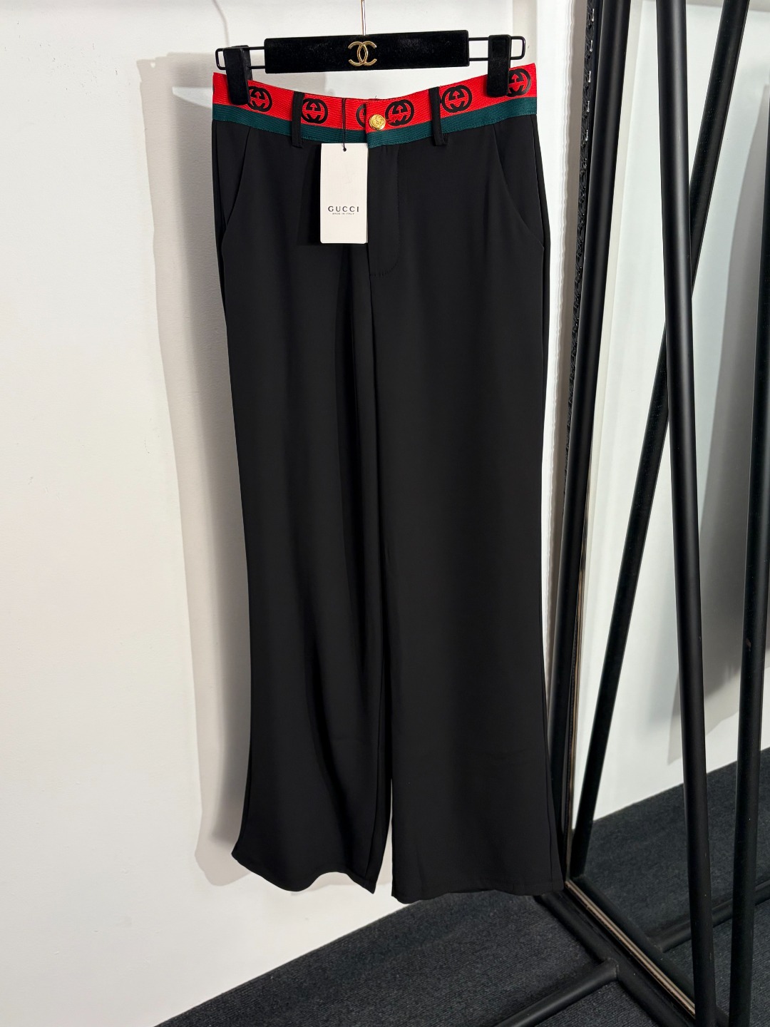 NO:755615,Model number 20261628 Gucc* new GG letter color block high-waisted trousers, black, S-XL, [M size waist 68, length 105; weight 0.365kg], Gucci-clothing, gucci, gucci,19860909款号20261628 Gucc*新款 GG字母拼色高腰长裤 西裤,黑色,S-XL,【M码腰围68,长105；重量0.365kg】,古驰-服装,gucci,gucci,,Women's clothing