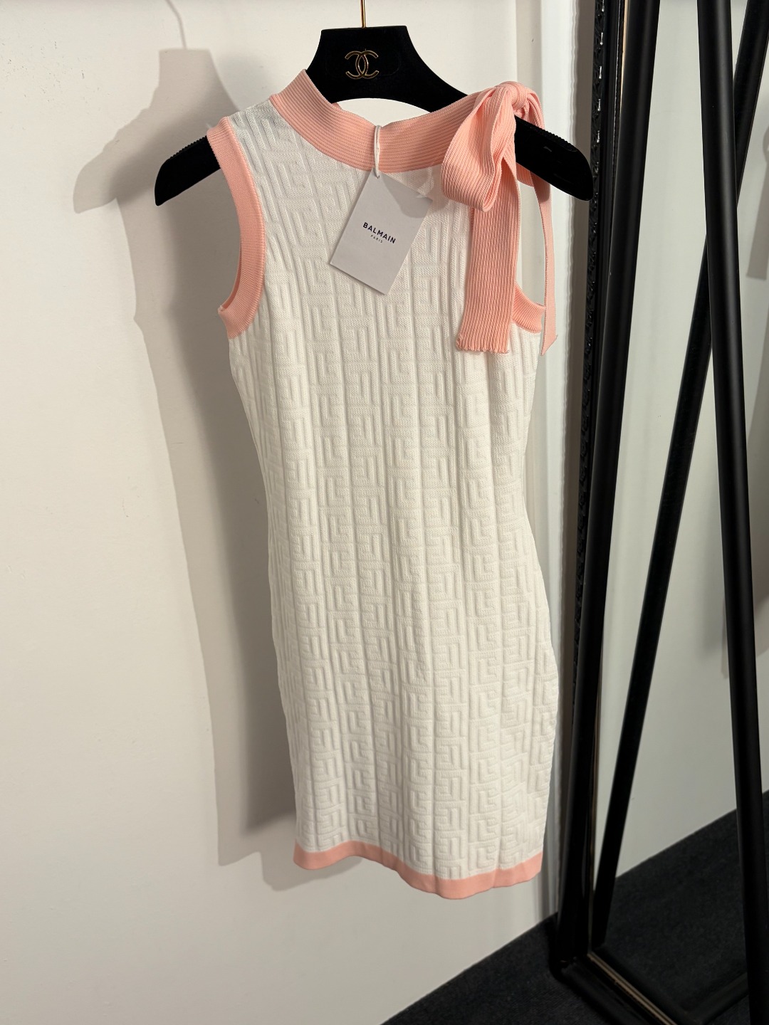 NO:755584,Model No. 20261644 Balmai's latest maze jacquard bow knitted vest dress, white, light pink, [One size fits all bust 68, length 82; weight 0.245kg], Balmai-clothing, balmain, balmain, skirts,19860909款号20261644 Balmai*新款 迷宫提花 蝴蝶结针织背心连衣裙,白色,浅粉色,【均码胸围68,长82；重量0.245kg】,巴尔曼-服装,balmain,balmain,skirts,,Women's clothing
