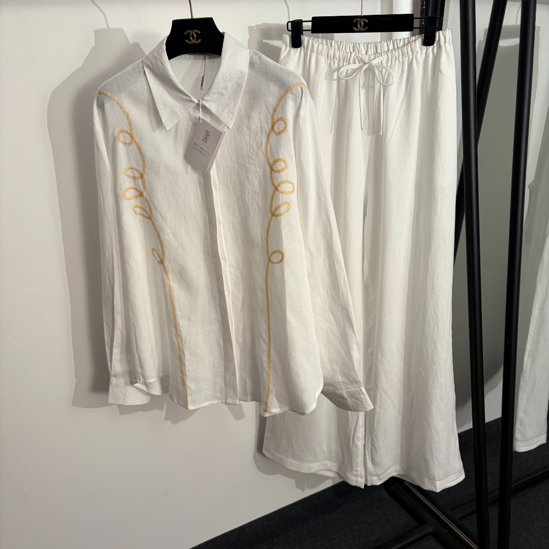 NO:933224,Model No. 20262761 Brunello Cucinell*BC new linen suit, simple embroidered lapel long-sleeved shirt + elastic high-waisted wide-leg trousers, white, pink, apricot, coffee, S-XL, [L size shoulder width 46, bust 122, sleeve length 61, length 71-75; waist 68 elastic, length 112; weight 0.725kg], women's clothing, brunello cucinelli,19860909款号20262761 Brunello Cucinell*BC新款亚麻套装,简约刺绣翻领长袖衬衣+松紧高腰阔腿长裤,白色,粉色,杏色,咖色,S-XL,【L码肩宽46,胸围122,袖长61,长71-75；腰围68弹力,长112；重量0.725kg】,女装,brunello cucinelli,,Women's clothing
