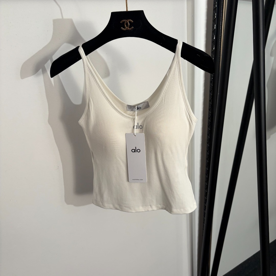 NO:829445,Model No. 20263631 ALo* new reflective logo letter print camisole with chest padding sports bra, white, gray, black, apricot, navy blue, S-XXL, [M size bust 66, length 44; weight 0.115kg], women's clothing,19860909款号20263631 ALo*新款 反光logo字母印花带胸垫吊带背心 运动内衣,白色,灰色,黑色,杏色,藏蓝色,S-XXL,【M码胸围66,长44；重量0.115kg】,女装,,Women's clothing