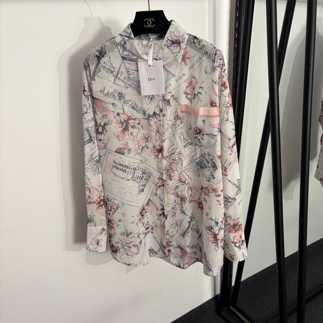 NO:858632,Model number 20263744 Dio* new Paris architectural print single pocket long-sleeved shirt, white, SML, [M size shoulder width 55, chest 116, sleeve length 54, length 73; weight 0.165kg], Dior-clothing, dior, dior,19860909款号20263744 Dio*新款 巴黎建筑印花单口袋长袖衬衣,白色,SML,【M码肩宽55,胸围116,袖长54,长73；重量0.165kg】,迪奥-服装,dior,dior,,Women's clothing