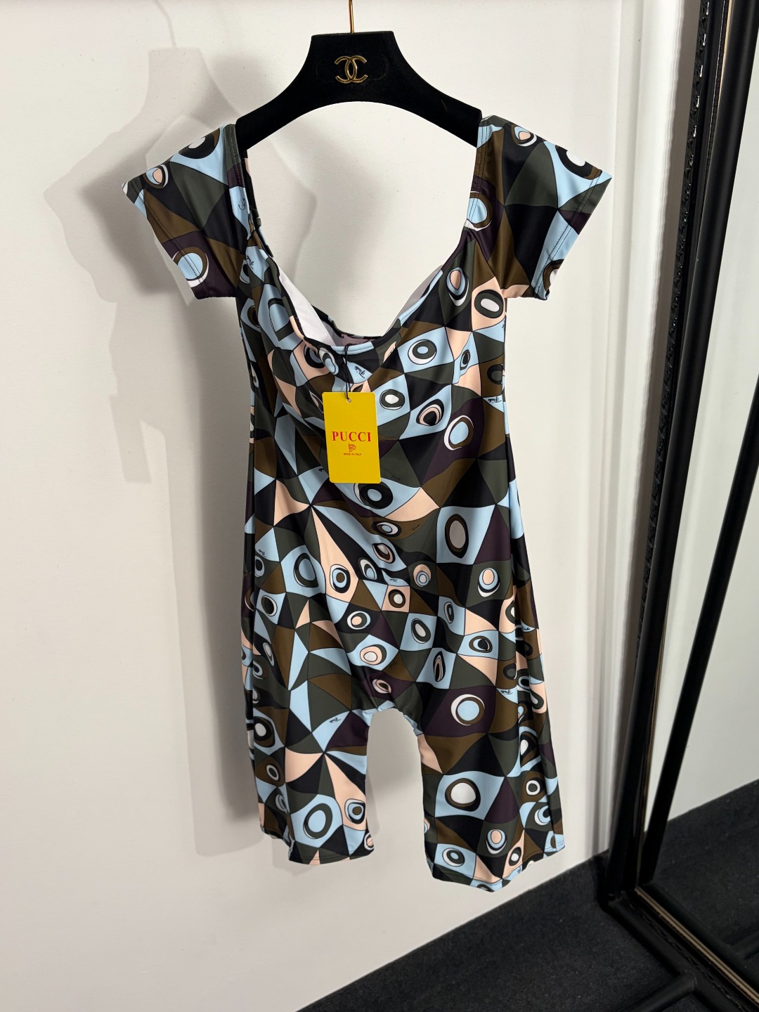 NO:922898,Model No. 20263851 Pucc* new geometric color block printed jumpsuit with breast pads, one-piece swimsuit, green, S-XL, [M size bust 76, sleeve length 12, length 77; weight 0.190kg], women's clothing, swimsuits,19860909款号20263851 Pucc*新款 几何拼色印花带胸垫连体裤,连体泳衣,绿色,S-XL,【M码胸围76,袖长12,长77；重量0.190kg】,女装,swimsuits,,Women's clothing