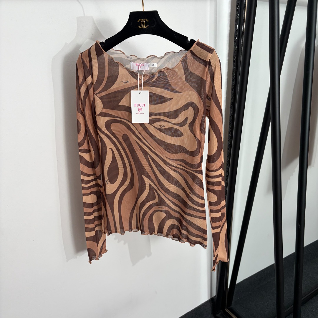 NO:858330,Model No. 20263927 Pucc* new style irregular ripple abstract printed mesh long-sleeved bottoming shirt, brown, red, S-XXL, [M size shoulder width 37, bust 82, sleeve length 67, length 60; weight 0.90kg], women's clothing,19860909款号20263927 Pucc*新款 不规则波纹抽象印花网纱长袖打底衫 上衣,咖色,红色,S-XXL,【M码肩宽37,胸围82,袖长67,长60；重量0.90kg】,女装,,Women's clothing