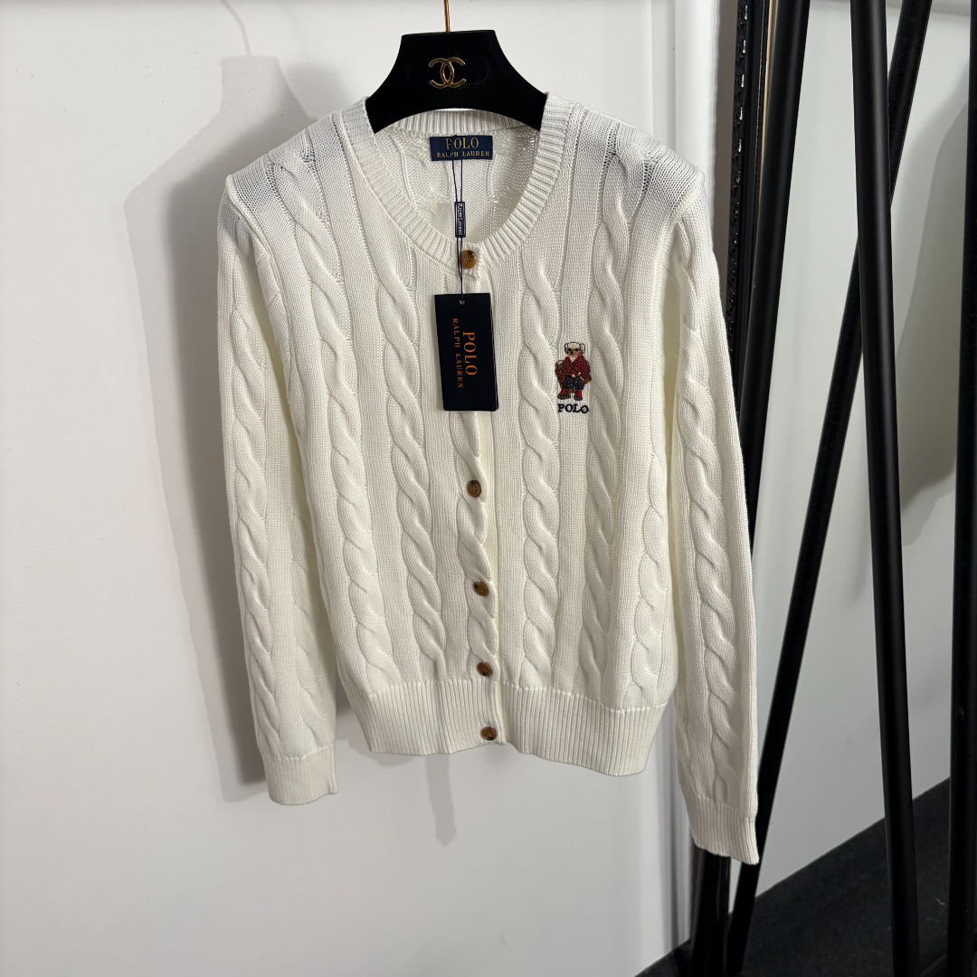 NO:858298,Model number 20263946 Ralph Lauren*Ralph Lauren new cute bear embroidered twist strip long-sleeved knitted cardigan, white, khaki, gray, navy blue, [one size fits all shoulder width 38, bust 96, sleeve length 58, length 58; weight 0.435kg], women's clothing, loro piana,19860909款号20263946 Ralph Lauren*拉夫劳伦新款 可爱小熊刺绣麻花条长袖针织开衫,白色,卡其色,灰色,藏蓝色,【均码肩宽38,胸围96,袖长58,长58；重量0.435kg】,女装,loro piana,,Women's clothing