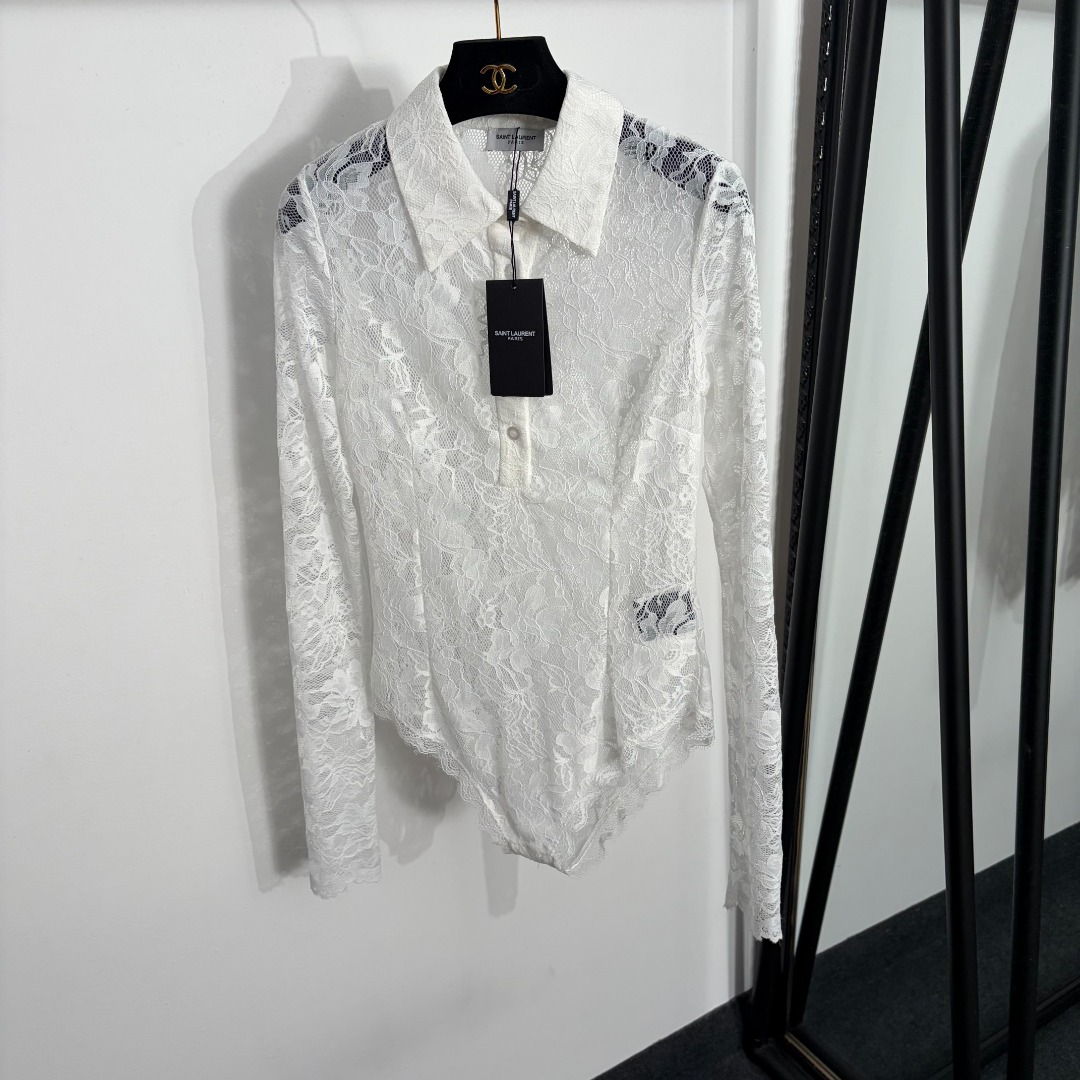 NO:873381,Model number 20264395 YSL* new lace hollow lapel long-sleeved see-through bodysuit, white, black, SML, [S size bust 76, sleeve length 72, length 74; weight 0.145kg], Saint Laurent-Clothing, saint laurent, saint laurent,19860909款号20264395 YSL*新款 蕾丝镂空翻领长袖透视连体紧身衣,白色,黑色,SML,【S码胸围76,袖长72,长74；重量0.145kg】,圣罗兰-服装,saint laurent,saint laurent,,Women's clothing