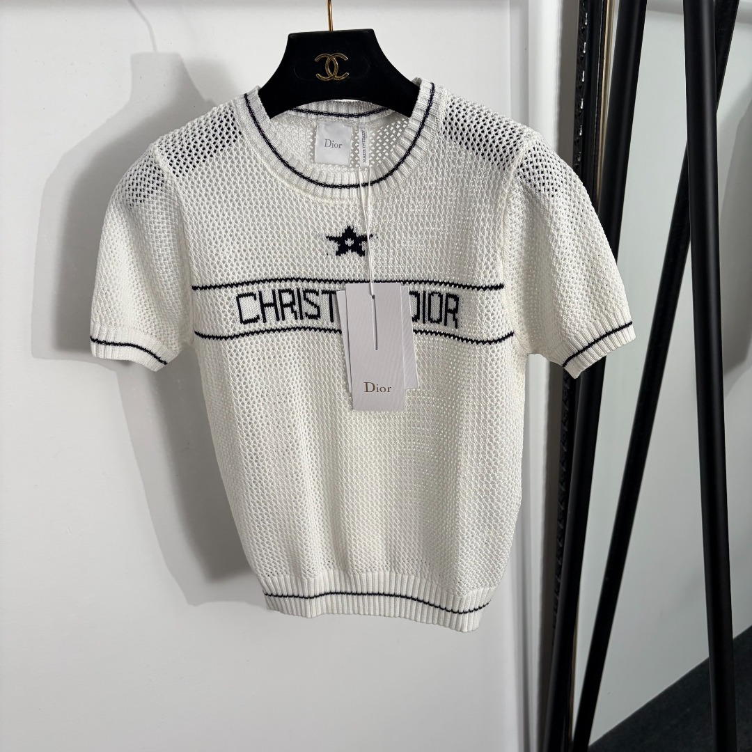 NO:873459,Model No. 20264398 Dio* new five-pointed star logo letter hollow short-sleeved sweater top, white, navy blue, pink, 36 38 40, [36 size bust 84, sleeve length 20, length 50; weight 0.180kg], Dior-clothing, dior, dior, T-shirt,19860909款号20264398 Dio*新款 五角星logo字母镂空短袖针织衫上衣,白色,藏蓝色,粉色,36 38 40,【36码胸围84,袖长20,长50；重量0.180kg】,迪奥-服装,dior,dior,T-shirt,,Women's clothing