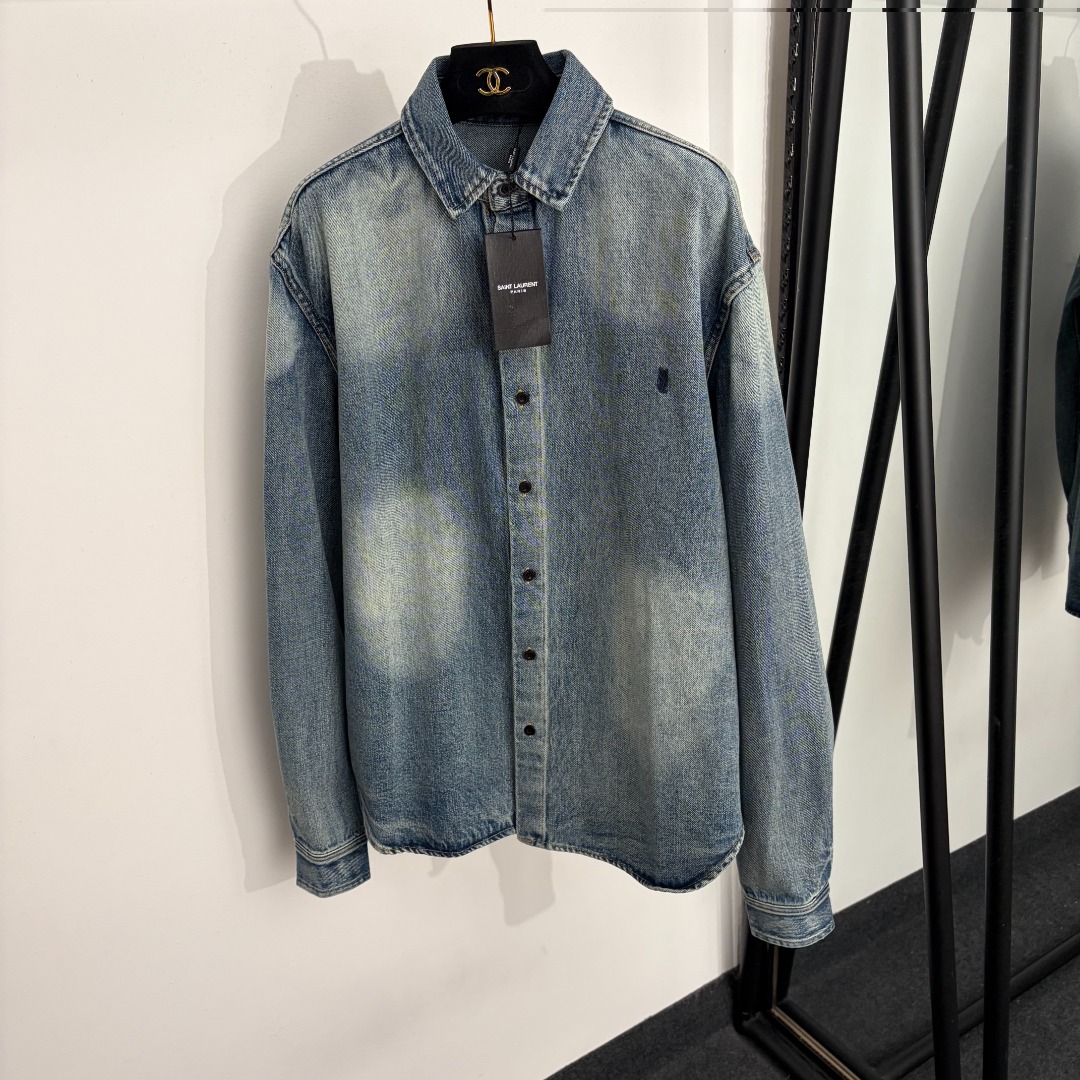NO:888374,Model No. 20264637 YSL* new model, simple letter embroidery on the chest, washed distressed long-sleeved denim shirt, jacket, blue, S-XXXL, [S size shoulder width 50, bust 116, sleeve length 67, length 73; weight 0.695kg], saint laurent-clothing, saint laurent, saint laurent, jackets & coats,19860909款号20264637 YSL*新款 胸前简约字母刺绣 水洗做旧长袖牛仔衬衣 外套,蓝色,S-XXXL,【S码肩宽50,胸围116,袖长67,长73；重量0.695kg】,圣罗兰-服装,saint laurent,saint laurent,jackets & coats,,Women's clothing