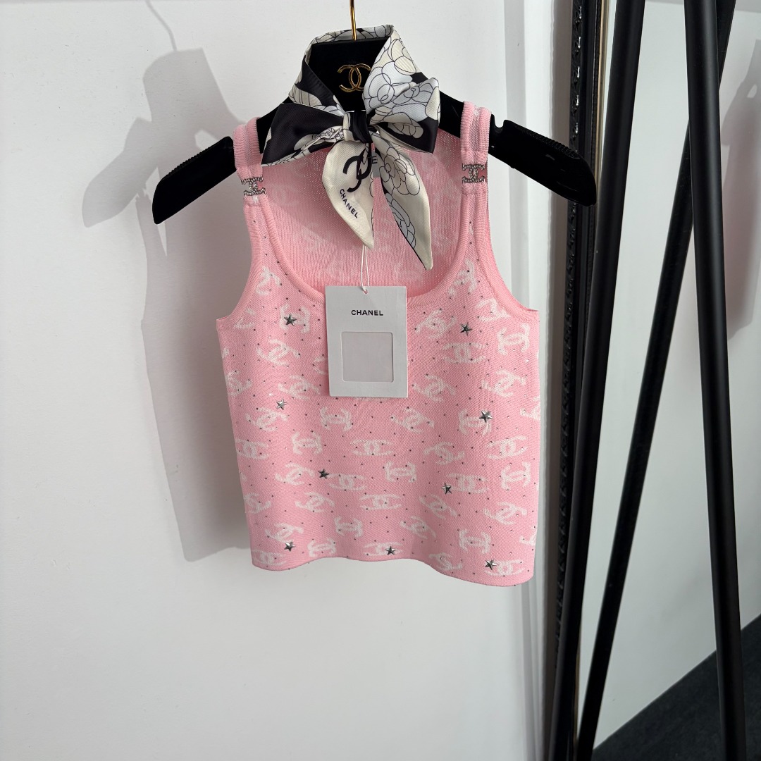 NO:888170,Model No. 20264657 Chane*new model Xiaoxiang logo five-pointed star hot diamond knitted vest, with silk scarf, pink, navy blue, [one size fits all bust 66, length 45; weight 0.125], Chanel-clothing, chanel, chanel,19860909款号20264657 Chane*新款 小香logo五角星星烫钻针织背心,配丝巾,粉色,藏蓝色,【均码胸围66,长45；重量0.125】,香奈儿-服装,chanel,chanel,,Women's clothing