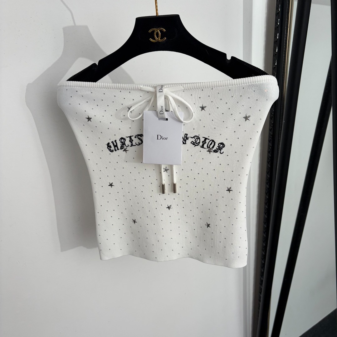NO:888289,Model No. 20264670 Dio*new style five-pointed star hot diamond embroidered letters knitted tube top, white, pink, black, [One size fits all bust 66, length 36; weight 0.125], Dior-clothing, dior, dior,19860909款号20264670 Dio*新款 五角星星烫钻刺绣字母针织抹胸,白色,粉色,黑色,【均码胸围66,长36；重量0.125】,迪奥-服装,dior,dior,,Women's clothing