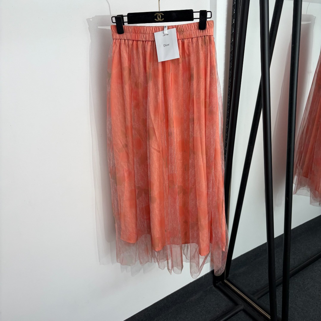 NO:889618,Model No. 20264753 Dio* new pattern presbyopia logo mesh skirt, peach pink, SML, [M size waist 66 elastic, length 91; weight 0.145kg], Dior-clothing, dior, dior, skirts,19860909款号20264753 Dio*新款 老花logo网纱半裙,桃粉色,SML,【M码腰围66弹力,长91；重量0.145kg】,迪奥-服装,dior,dior,skirts,,Women's clothing