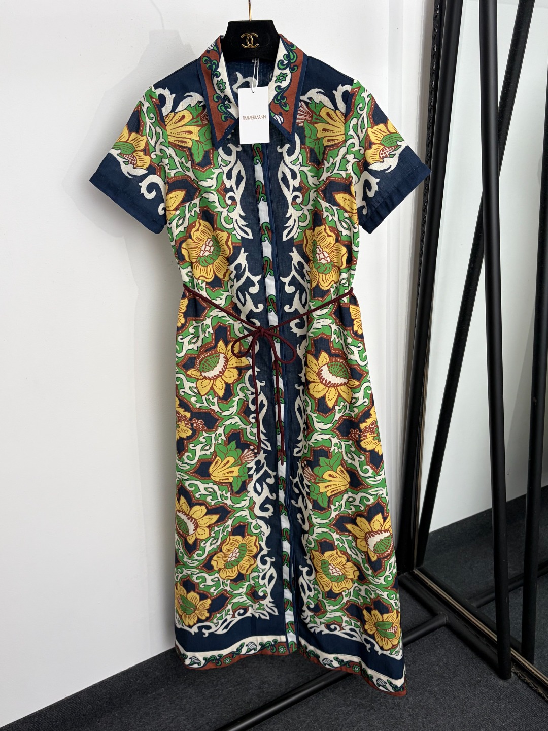 NO:923655,Model number 20265199 Zimmermann's latest retro floral print lace-up waist short-sleeved shirt dress, long skirt, blue, S-XL, [M size bust 92, sleeve length 19, length 132; weight 0.470kg], Zimmermann-clothing, skirts, shirts, T-shirt,19860909款号20265199 Zimmermann*新款 复古花卉印花系带收腰短袖衬衫连衣裙 长裙,蓝色,S-XL,【M码胸围92,袖长19,长132；重量0.470kg】,兹默曼-服装,skirts,shirts,T-shirt,,Women's clothing