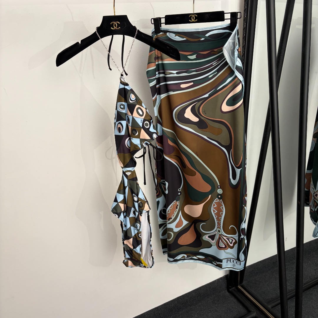 NO:922939,Model No. 20265274 Pucc* new bikini swimsuit suit, chain halter neck backless lace-up one-piece swimsuit + irregular abstract print skirt, green, S-XL, [L size weight 0.245kg], women's clothing, skirts, swimsuits, bikinis,19860909款号20265274 Pucc*新款比基尼泳衣套装,链条挂脖露背系带连体泳衣+不规则抽象印花半裙,绿色,S-XL,【L码重量0.245kg】,女装,skirts,swimsuits,bikinis,,Women's clothing