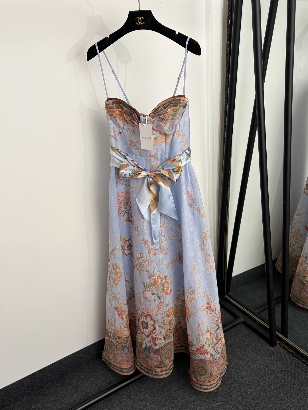 NO:923669,Model number 20265276 Zimmermann* new resort style retro temperament printed lace-up waist suspender dress long skirt, purple, S-XL, [M size bust 80 elastic, waist 70 elastic, length 117; weight 0.445kg], Zimmermann-clothing, skirts,19860909款号20265276 Zimmermann*新款 度假风复古气质印花系带收腰吊带连衣裙 长裙,紫色,S-XL,【M码胸围80弹力,腰围70弹力,长117；重量0.445kg】,兹默曼-服装,skirts,,Women's clothing