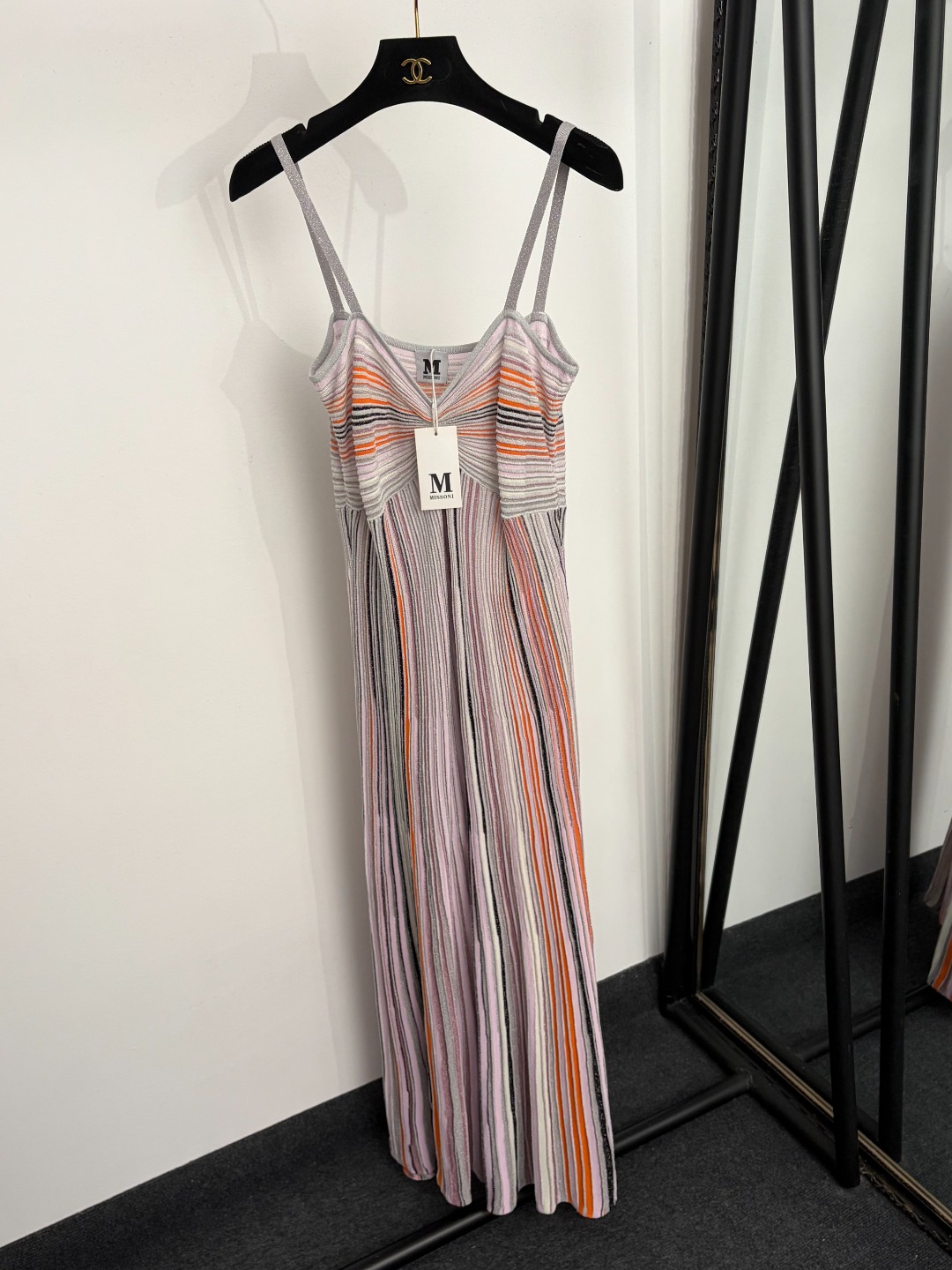 NO:922845,Model No. 20265352 Misson's latest bright silk blended colorful striped knitted suspender dress long skirt, pink, blue, S-XL, [M size bust 76, length 131; weight 0.340kg], women's clothing, skirts,19860909款号20265352 Misson*新款 亮丝混纺 彩色条纹针织吊带连衣裙 长裙,粉色,蓝色,S-XL,【M码胸围76,长131；重量0.340kg】,女装,skirts,,Women's clothing