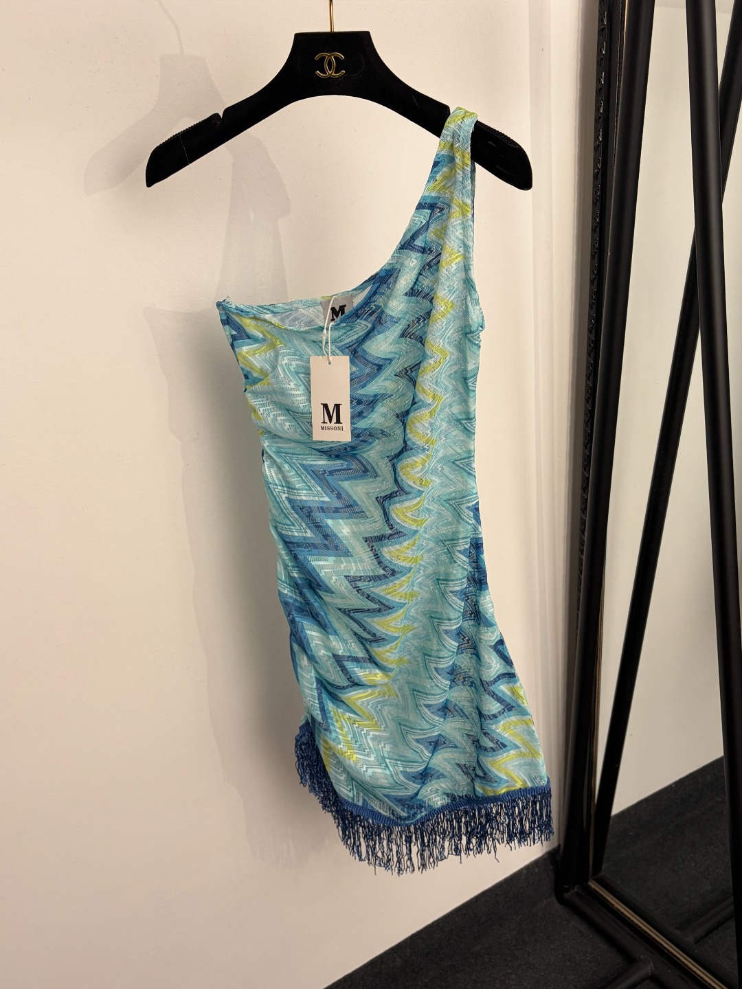 NO:922745,Model No. 20265398 Misson's latest style gradient color block wavy striped fringed hem one-shoulder oblique shoulder strap dress, green, S-XL, [M size bust 80, length 78; weight 0.135kg], women's clothing, skirts,19860909款号20265398 Misson*新款 渐变色拼色波浪条纹流苏下摆 单肩 斜肩吊带连衣裙,绿色,S-XL,【M码胸围80,长78；重量0.135kg】,女装,skirts,,Women's clothing