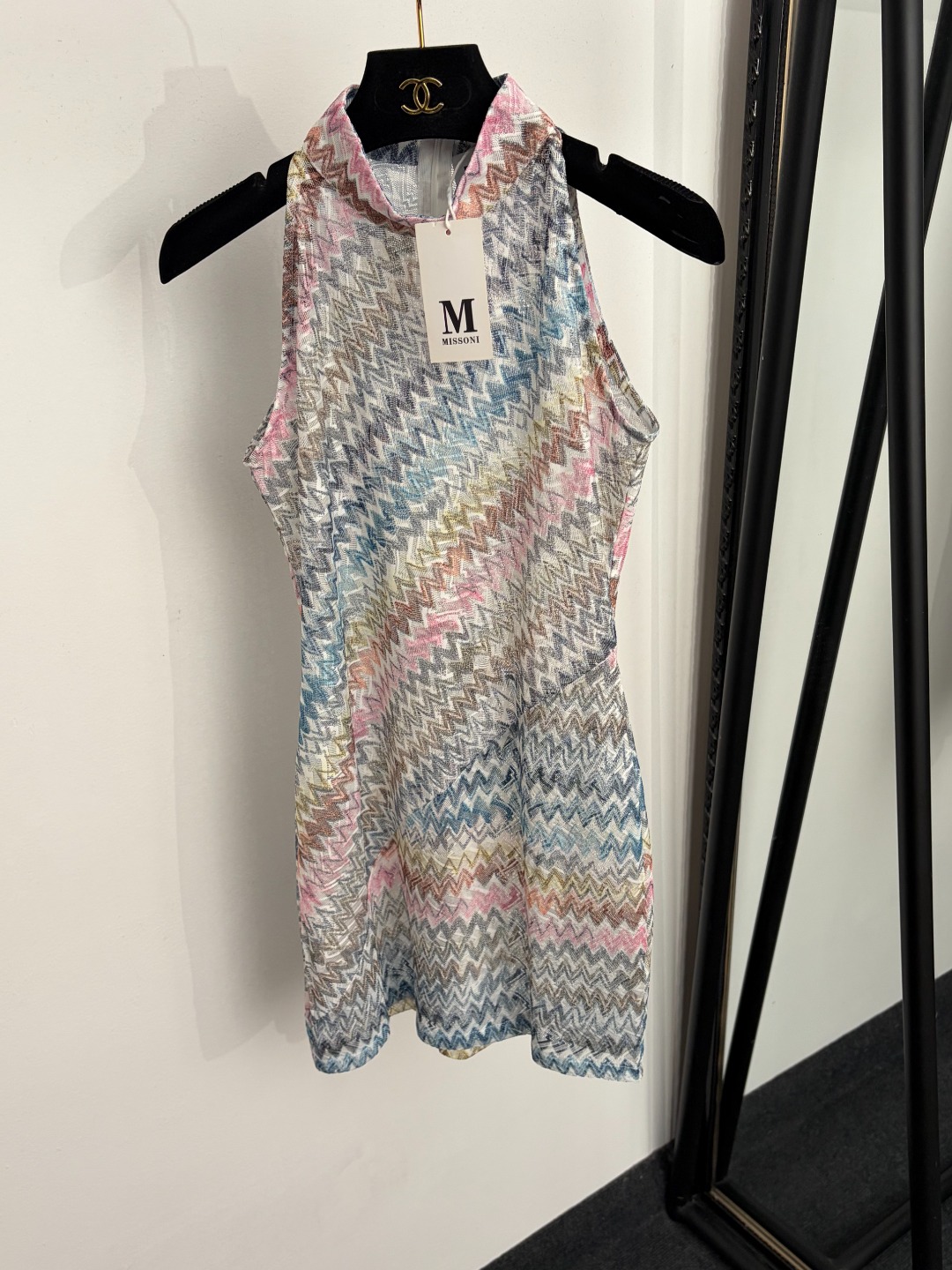 NO:922763,Model No. 20265400 Misson's latest style, irregular gradient wavy stripes, stand-up collar knitted sleeveless vest dress, color, S-XL, [M size bust 80, length 75; weight 0.105kg], women's clothing, skirts,19860909款号20265400 Misson*新款 不规则渐变色波浪条纹 立领针织无袖背心连衣裙,彩色,S-XL,【M码胸围80,长75；重量0.105kg】,女装,skirts,,Women's clothing